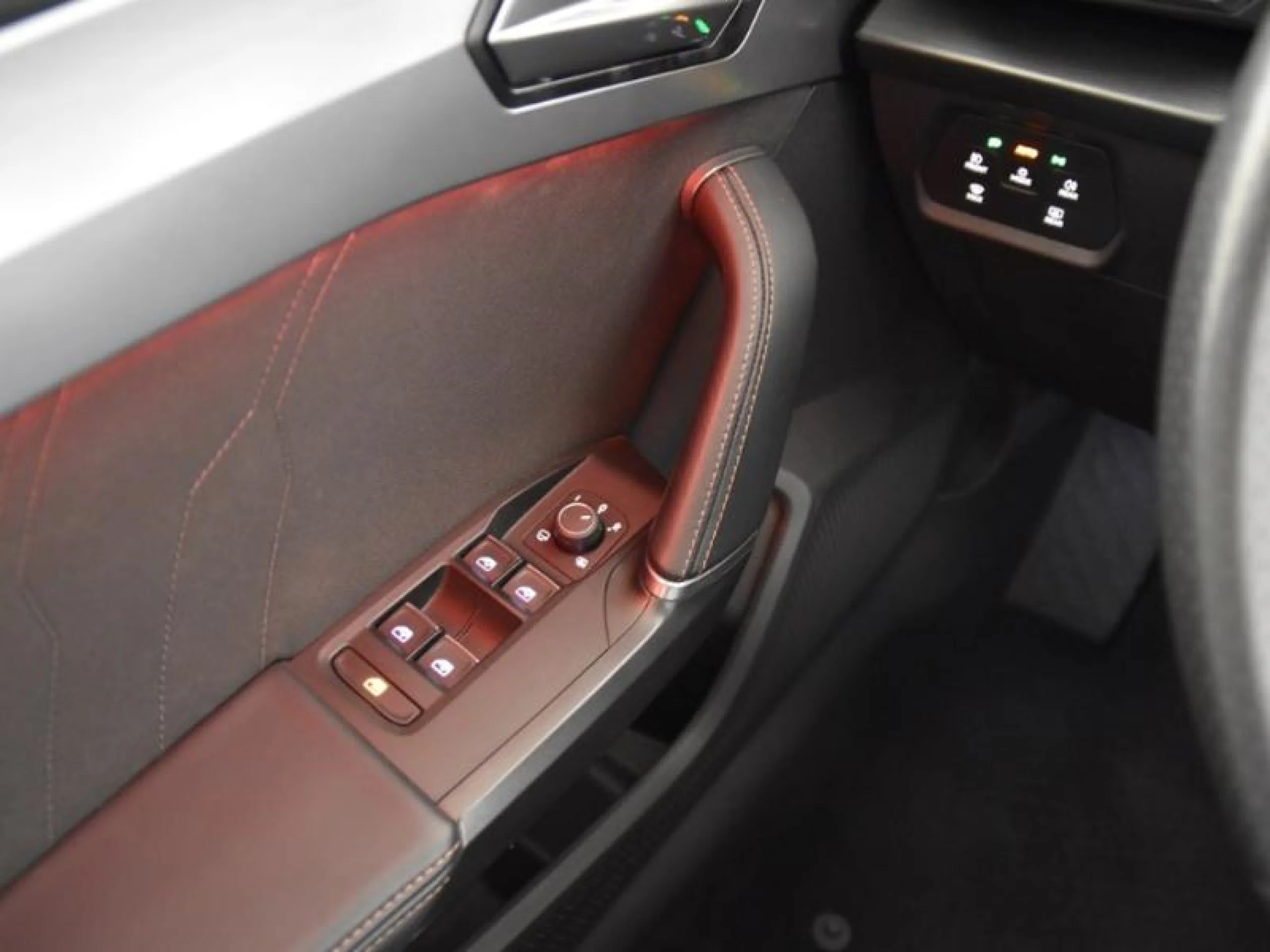 CUPRA FORMENTOR 1.5 TSI 110KW (150 CV) - Foto 16