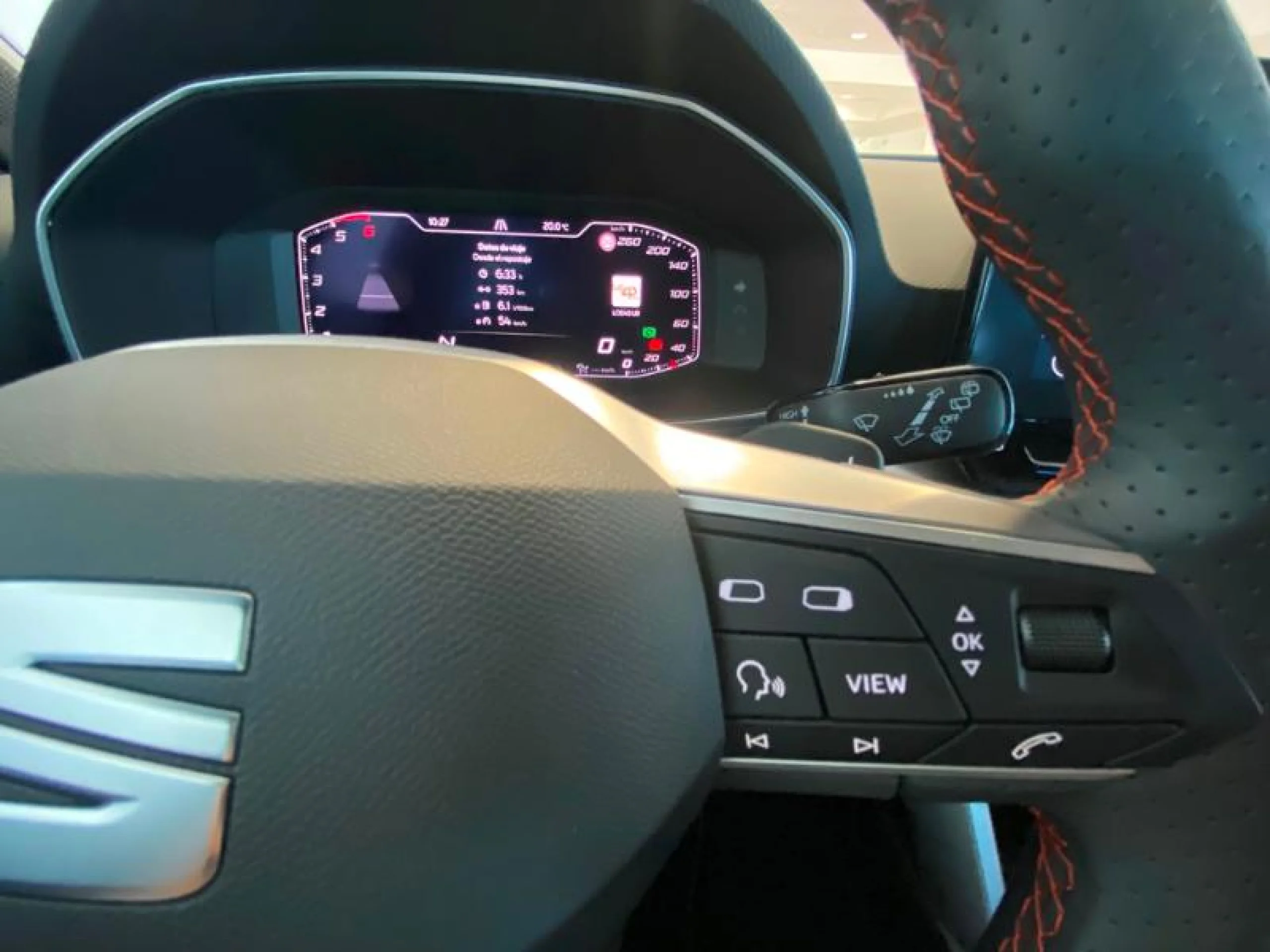 SEAT NUEVO LEON SP 2.0 TDI 110KW S - Foto 16