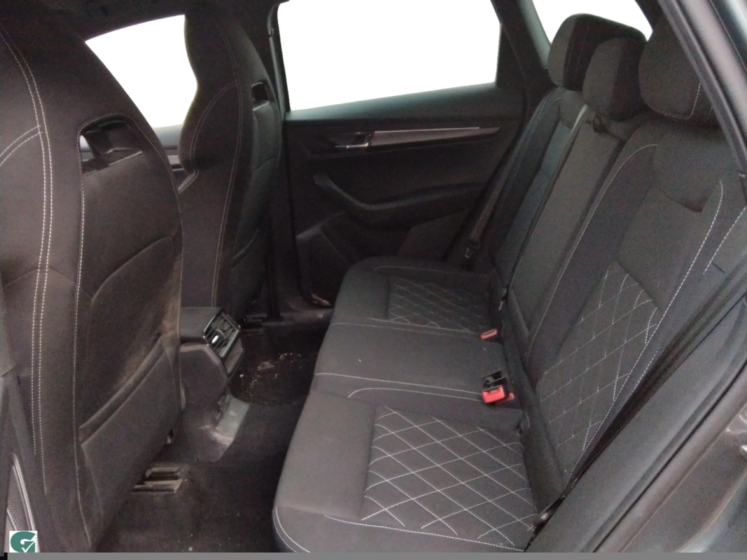SKODA KAROQ 2.0 TDI 110KW (150CV) DSG 4X4 SPORTLINE - Foto 2