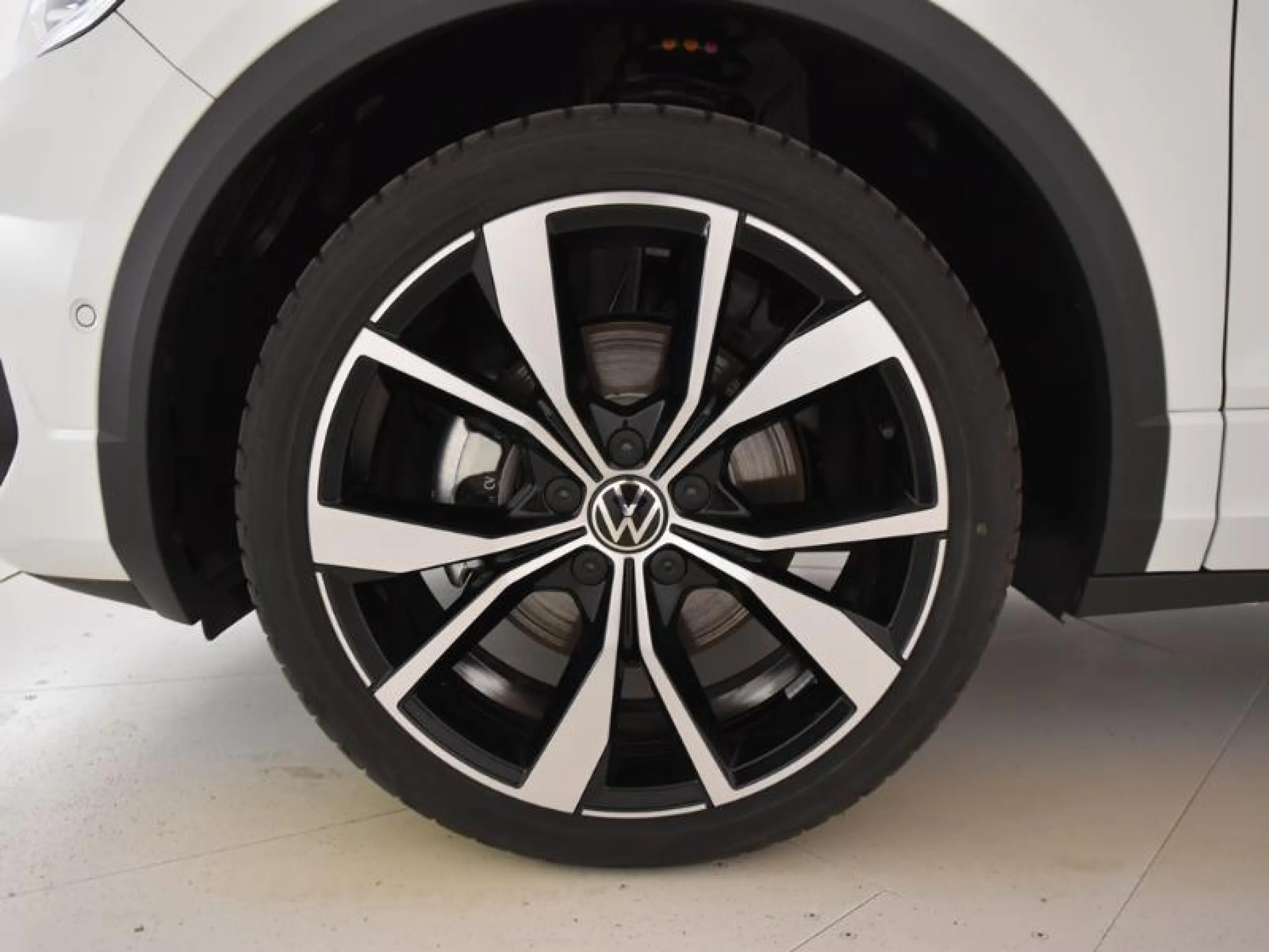 VOLKSWAGEN T ROC T ROC R LINE 1.0 TSI 85 KW (115 CV)  6 VEL. - Foto 19