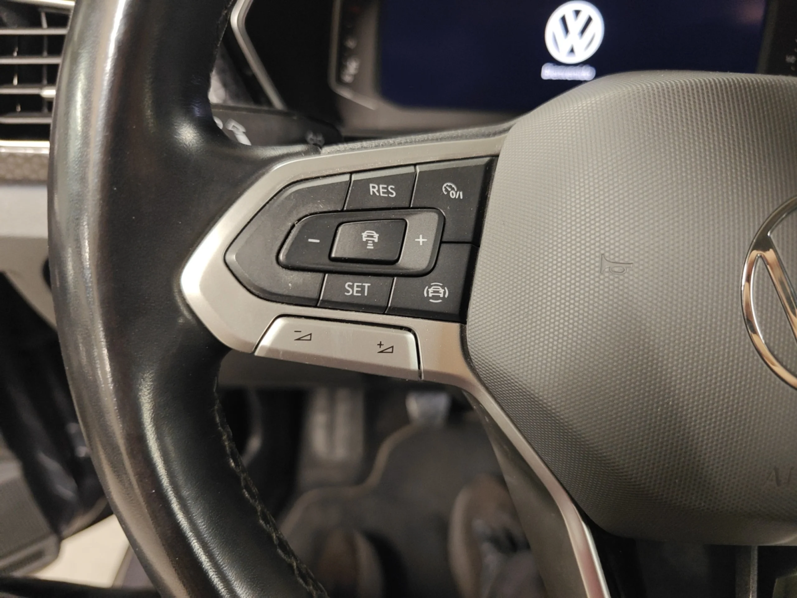 VOLKSWAGEN T CROSS SPORT 1.0 TSI 81KW (110CV) DSG - Foto 11