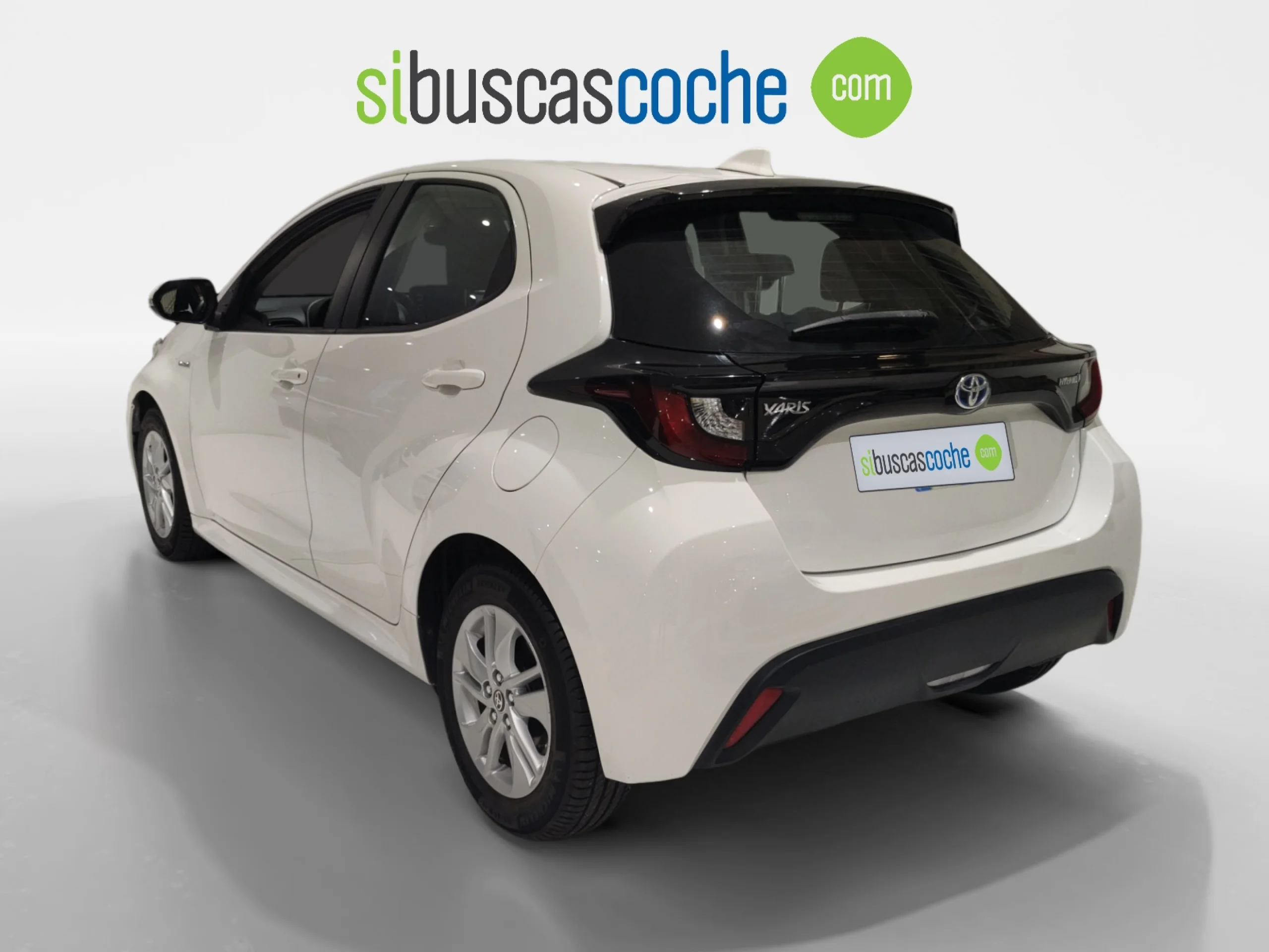 TOYOTA Yaris 1.5 120H BUSINESS PLUS - Foto 2