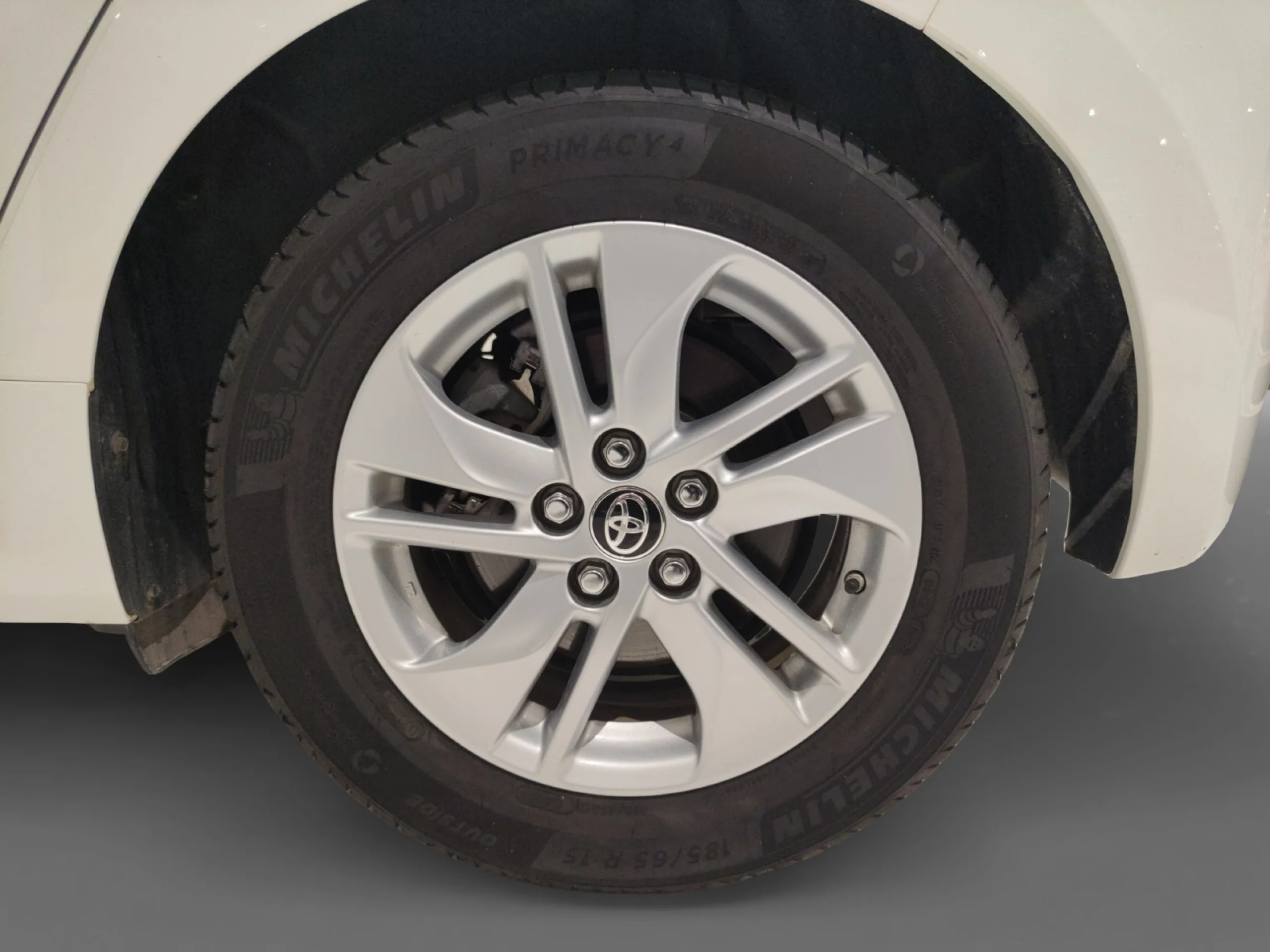 TOYOTA Yaris 1.5 120H BUSINESS PLUS - Foto 7