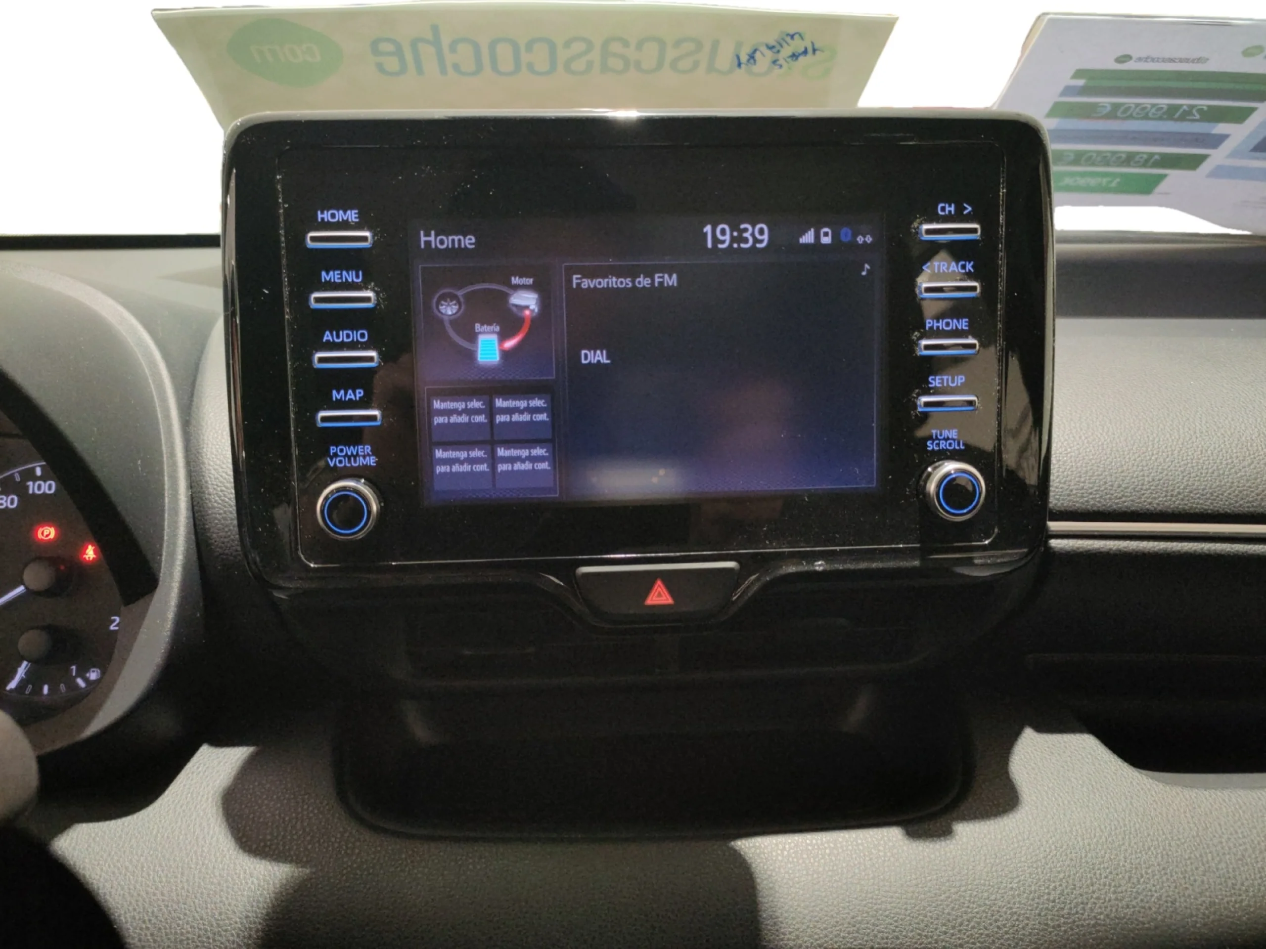 TOYOTA Yaris 1.5 120H BUSINESS PLUS - Foto 8