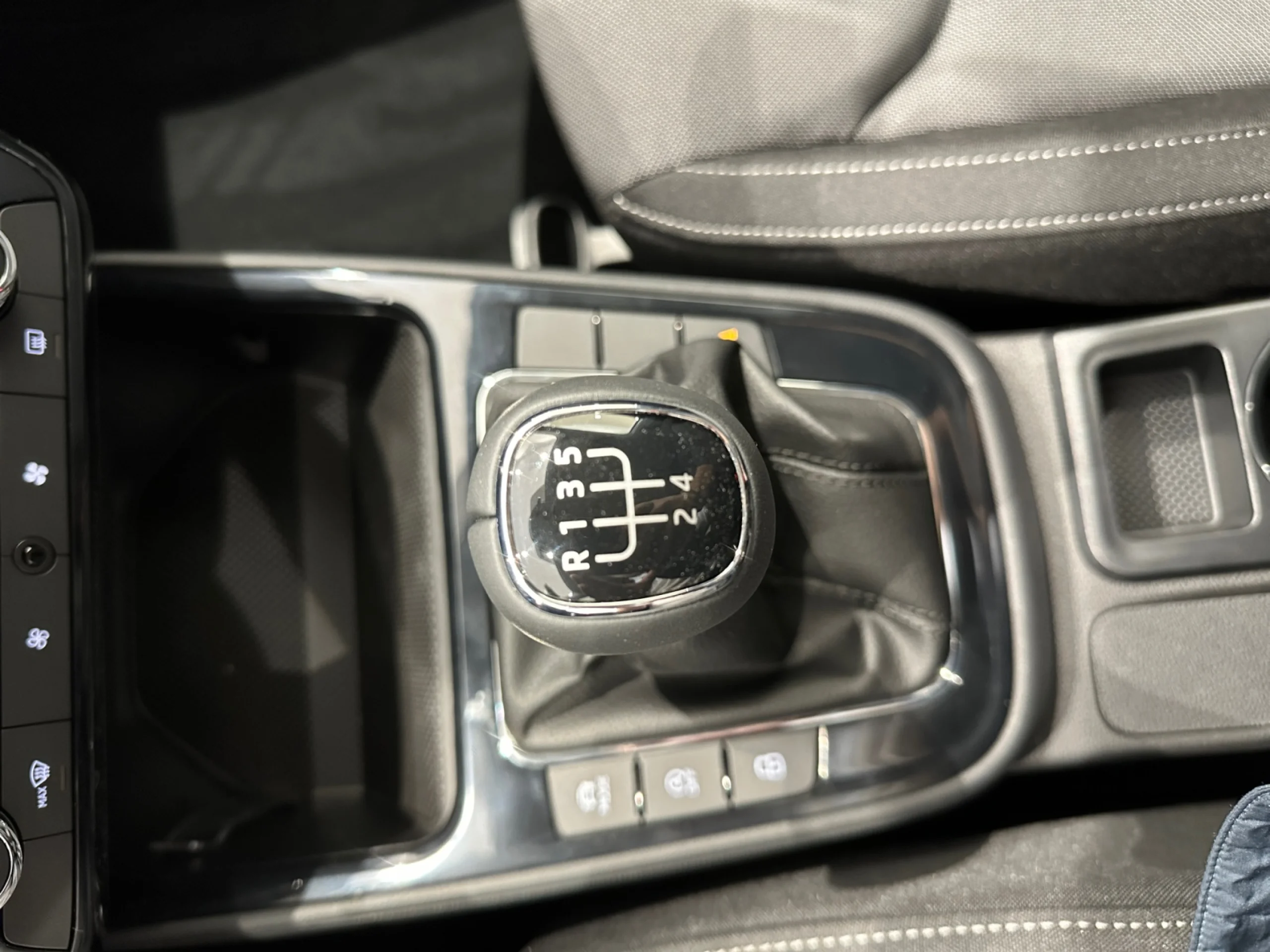 SKODA FABIA 1.0 TSI 70KW (95CV) SELECTION - Foto 16