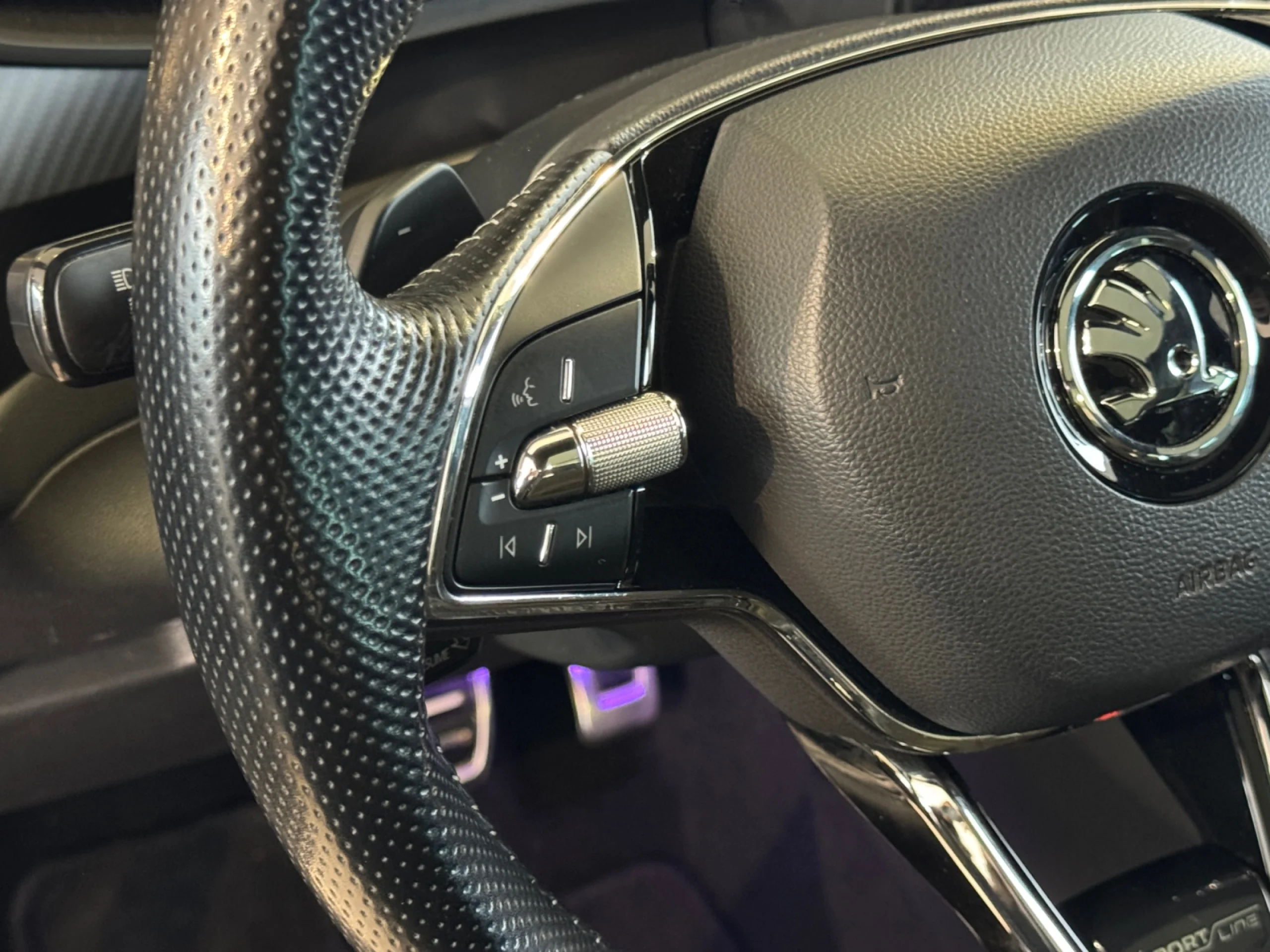 SKODA KODIAQ 2.0 TDI 110KW (150CV) DSG 4X2 SPORTLINE - Foto 11