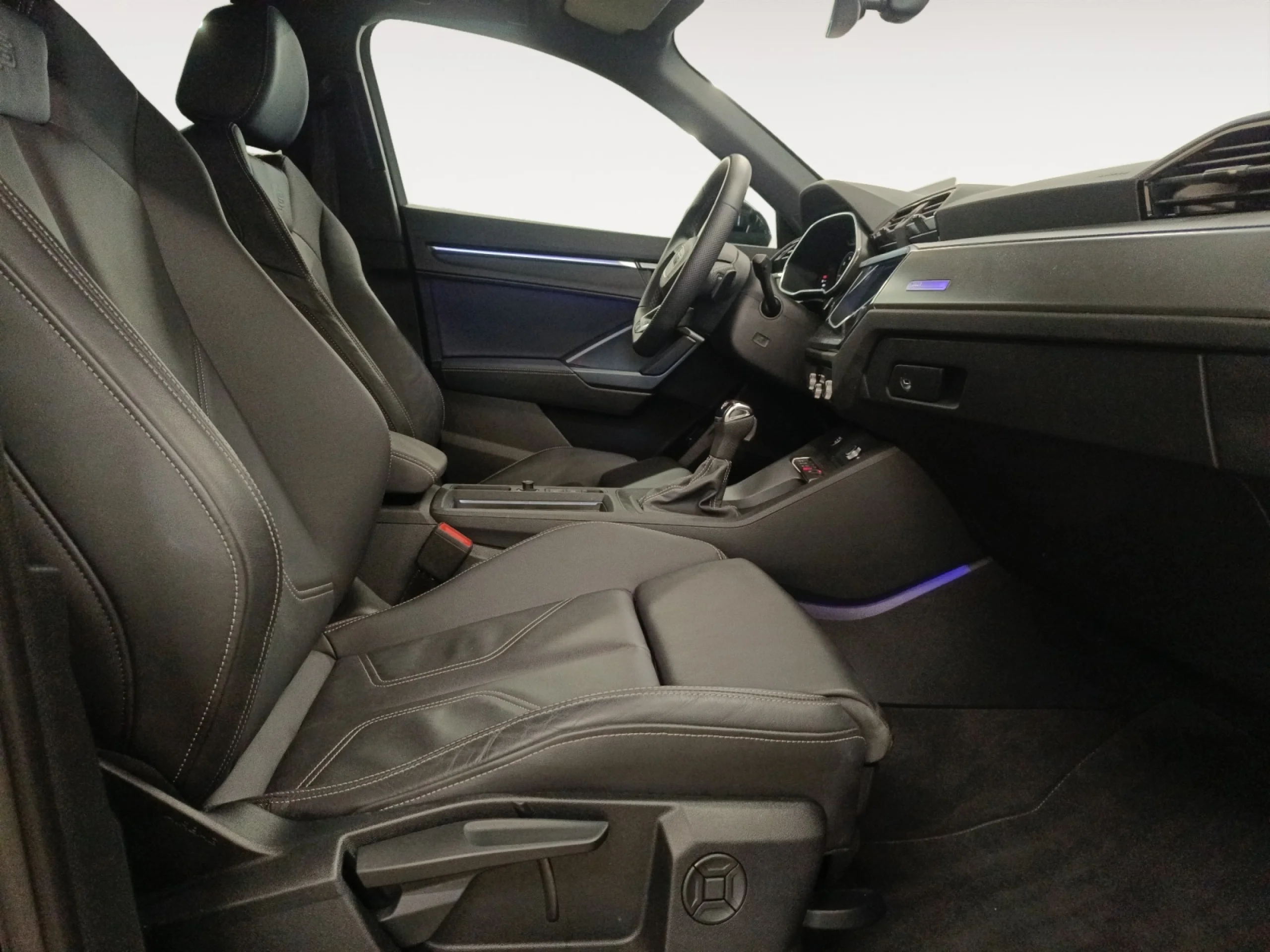 AUDI Q3 SPORTBACK 35 TDI 110KW (150CV) S TRONIC BLACK LIM. - Foto 5