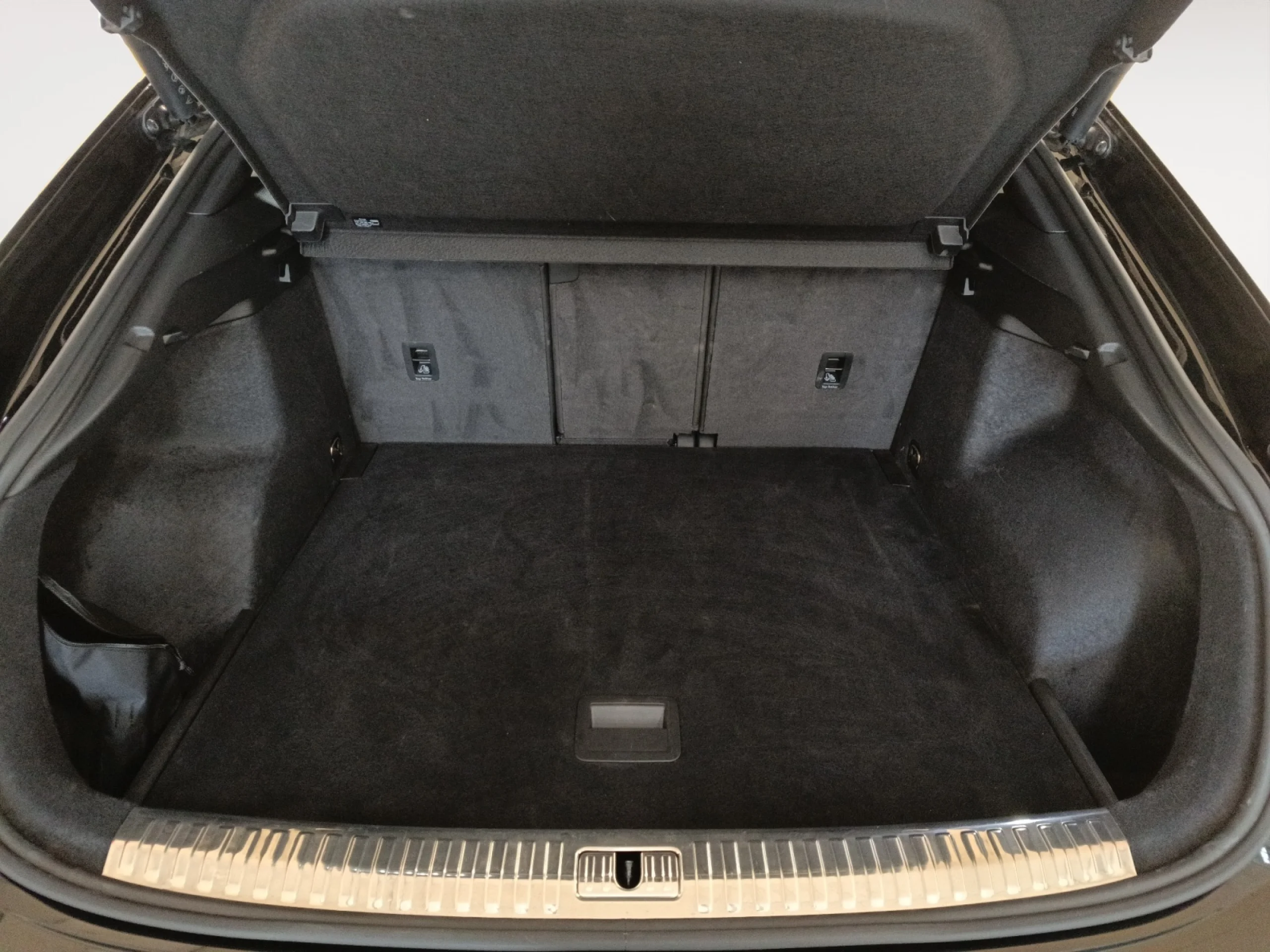 AUDI Q3 SPORTBACK 35 TDI 110KW (150CV) S TRONIC BLACK LIM. - Foto 7