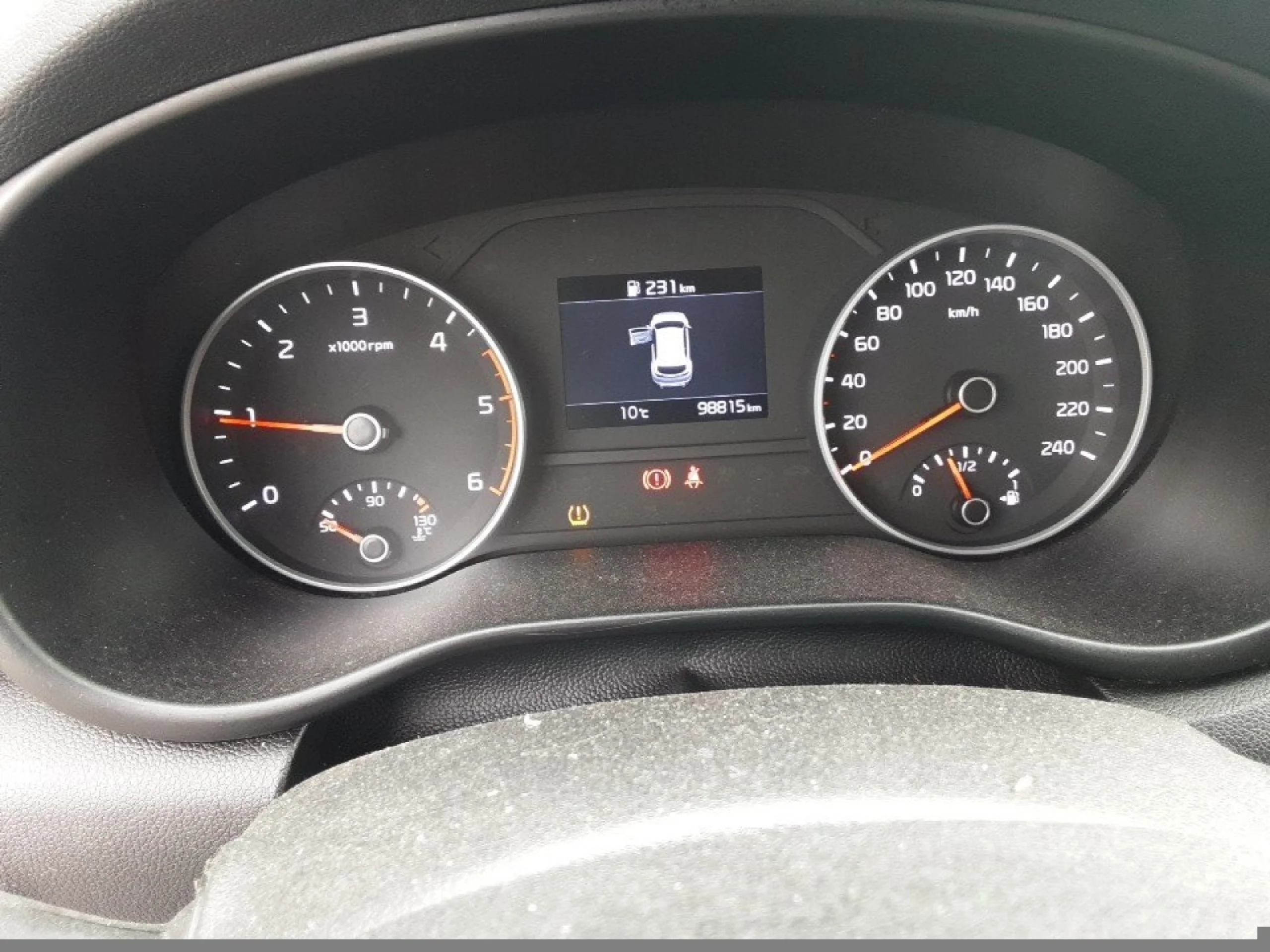 KIA SPORTAGE 1.6 MHEV BUSINESS 100KW (136CV) 4X4 - Foto 11