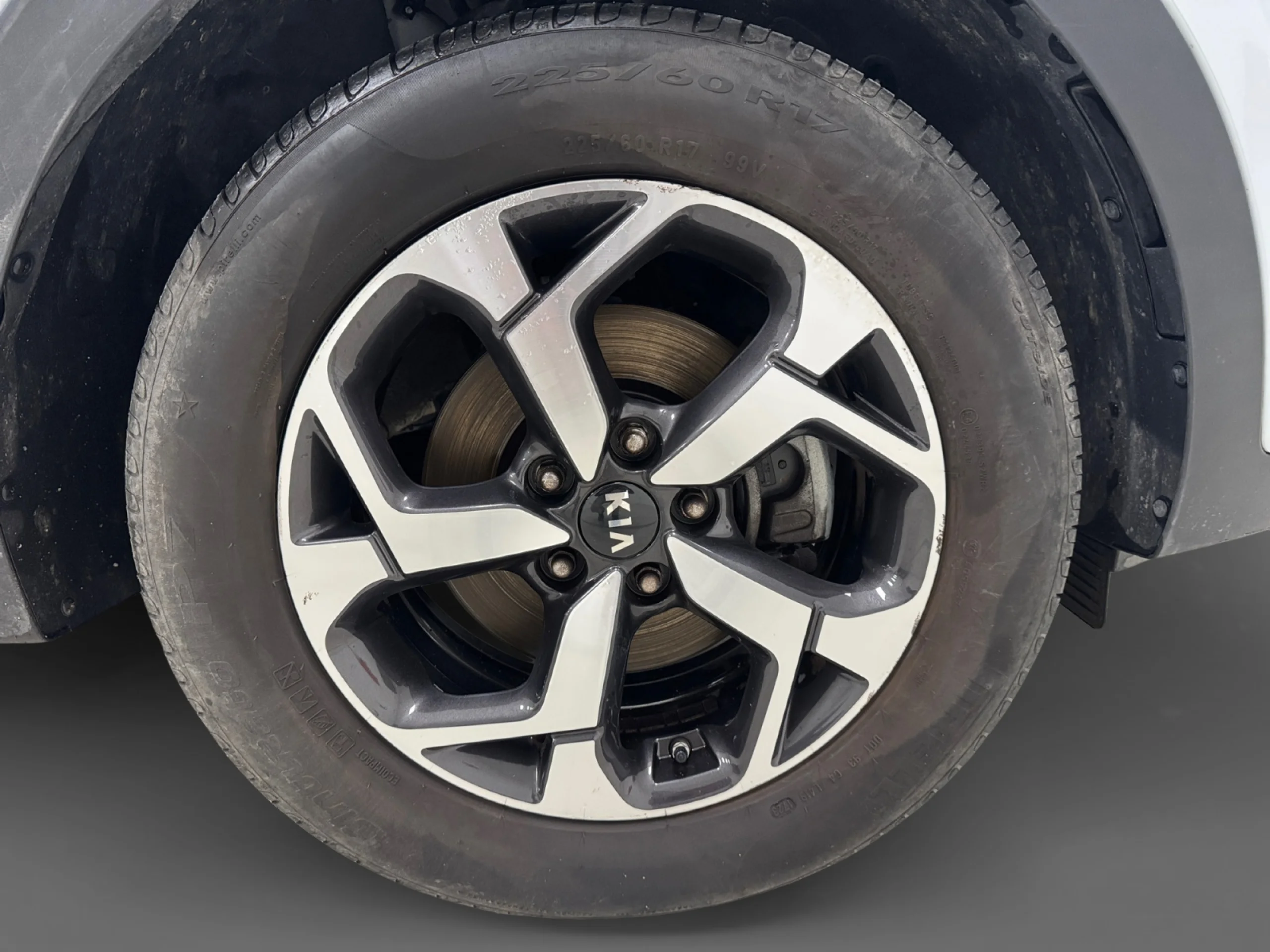 KIA SPORTAGE 1.6 MHEV BUSINESS 100KW (136CV) 4X4 - Foto 8