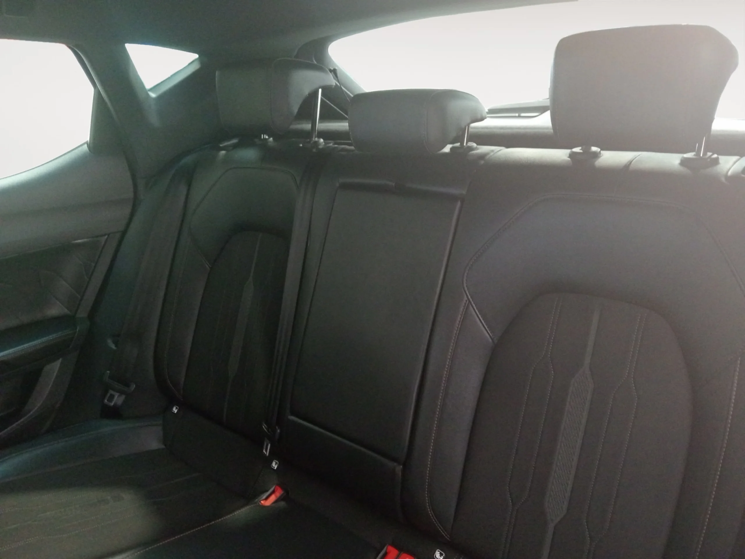 CUPRA LEON 1.5 ETSI 110KW 150CV) DSG - Foto 6