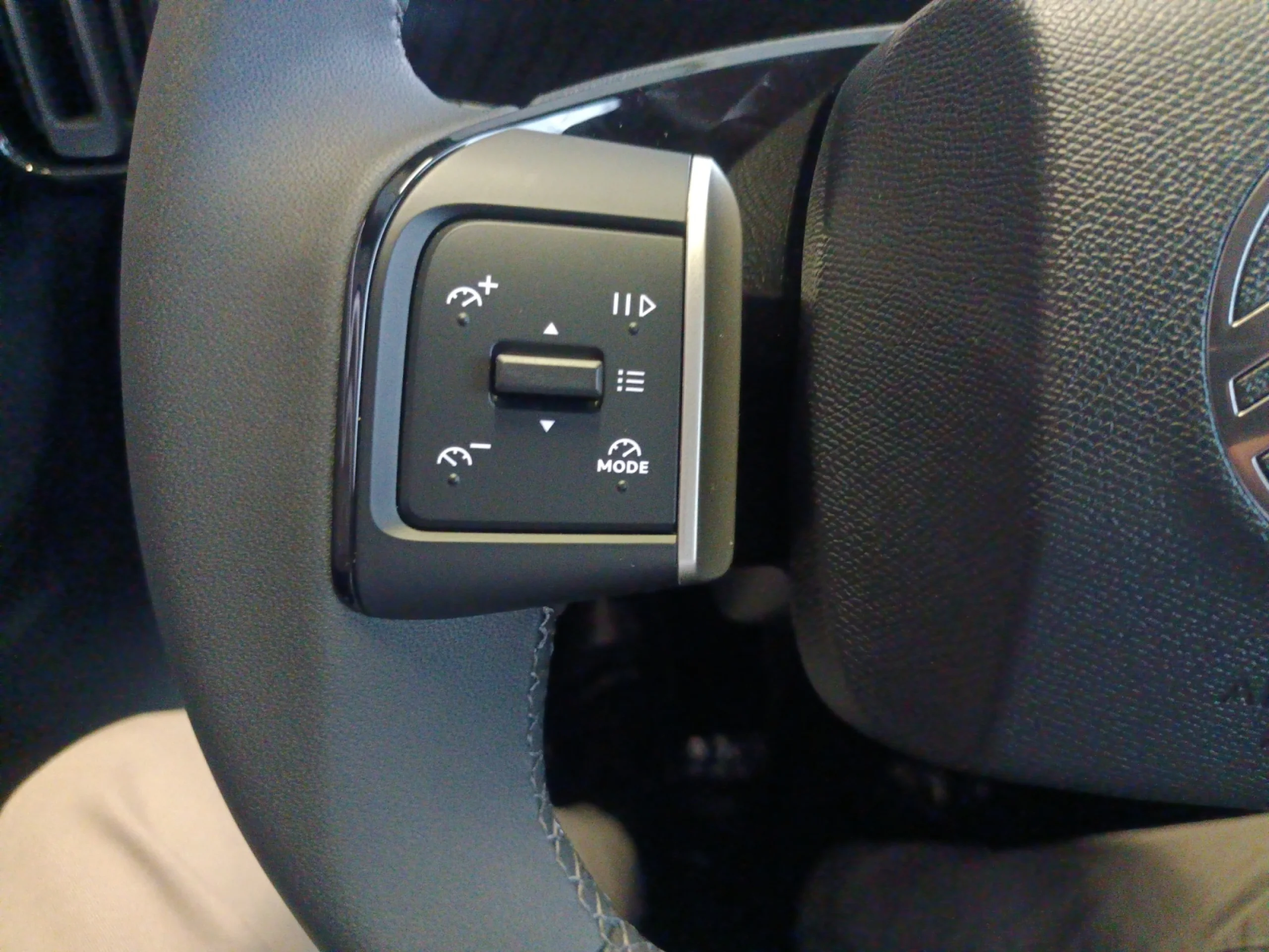 CITROEN C3 NUEVO C3 AIRCROSS HYBRID 145 E DSC6 MAX - Foto 11