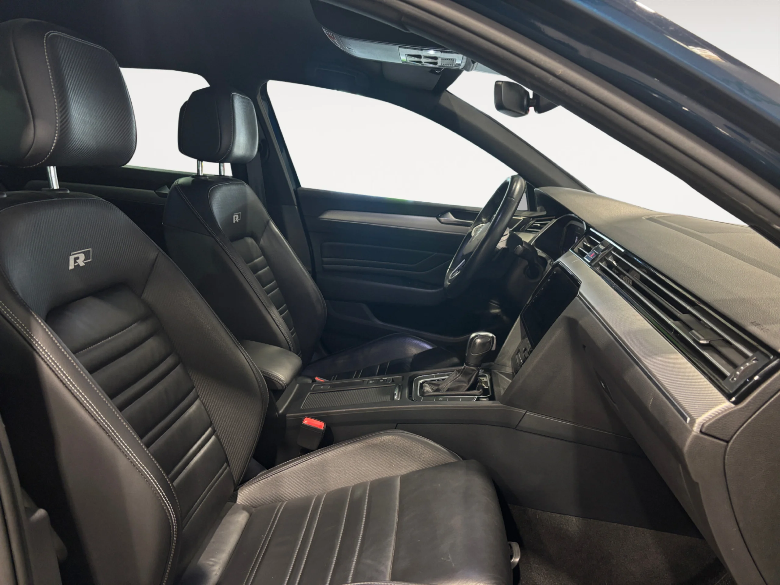 VOLKSWAGEN PASSAT VARIANT R LINE 2.0 TDI 110KW DSG - Foto 5