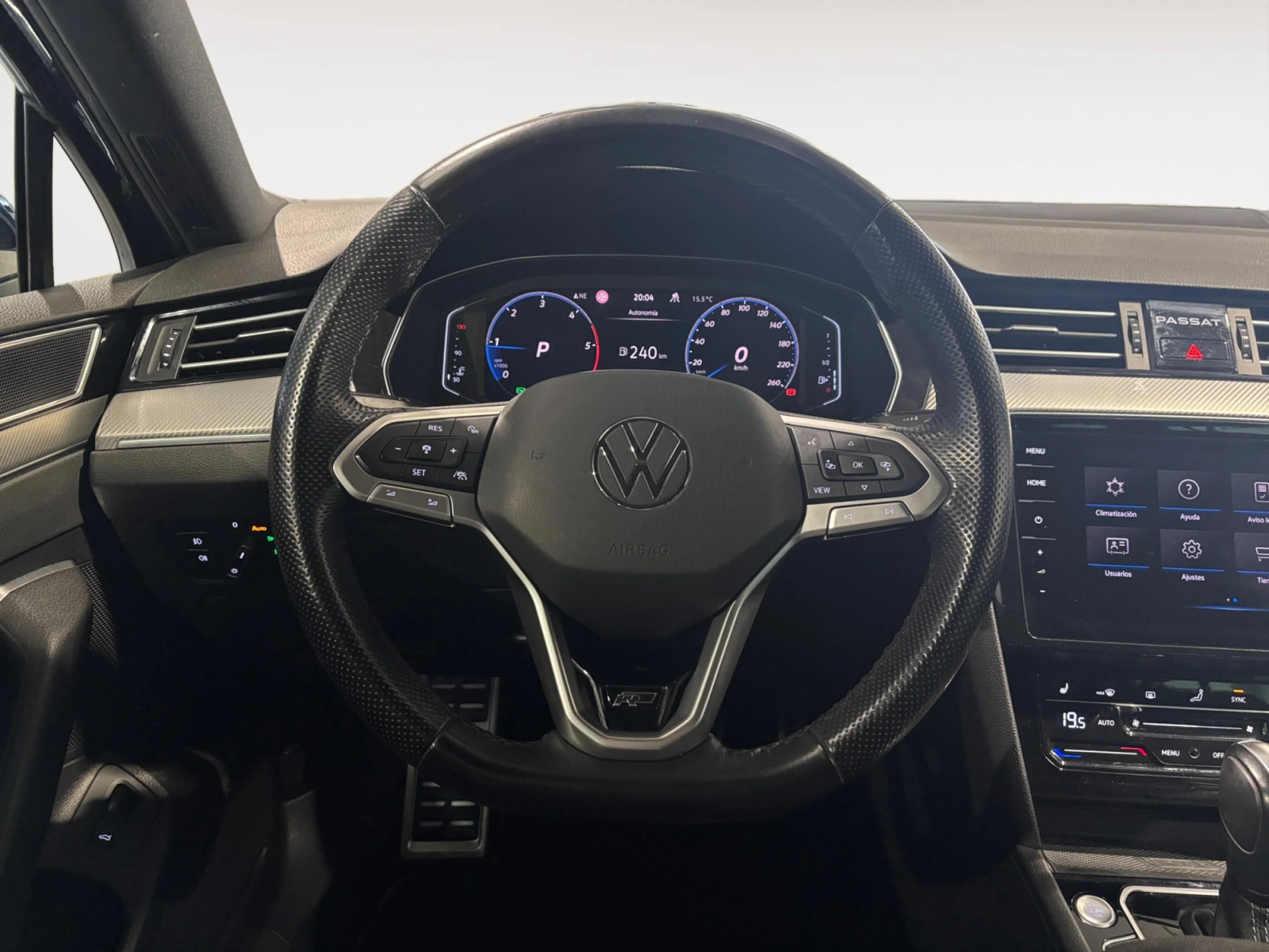 VOLKSWAGEN PASSAT VARIANT R LINE 2.0 TDI 110KW DSG - Foto 11