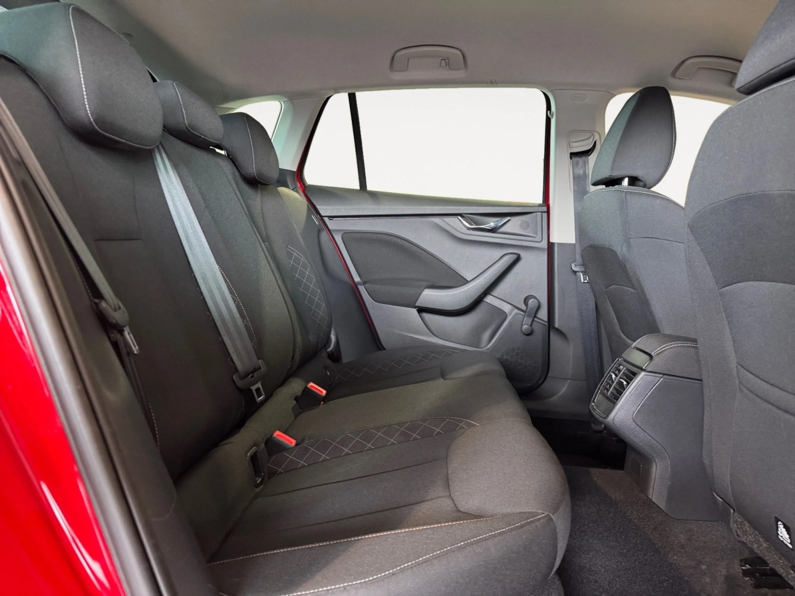 SKODA SCALA 1.0 TSI 81KW (110 CV) AMBITION - Foto 6