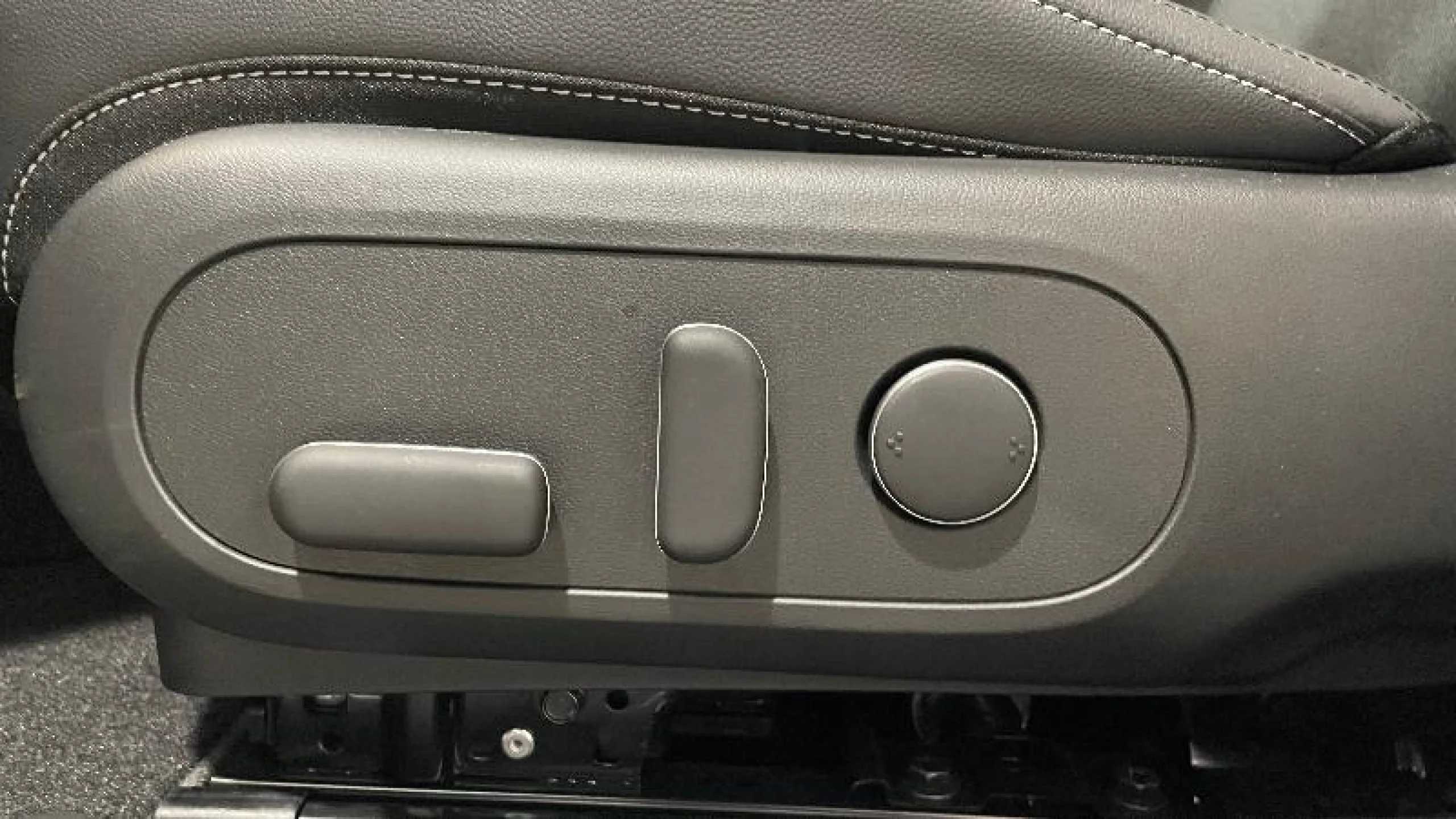 HYUNDAI KONA EV 150KW 65KWH TECNO 2C - Foto 18