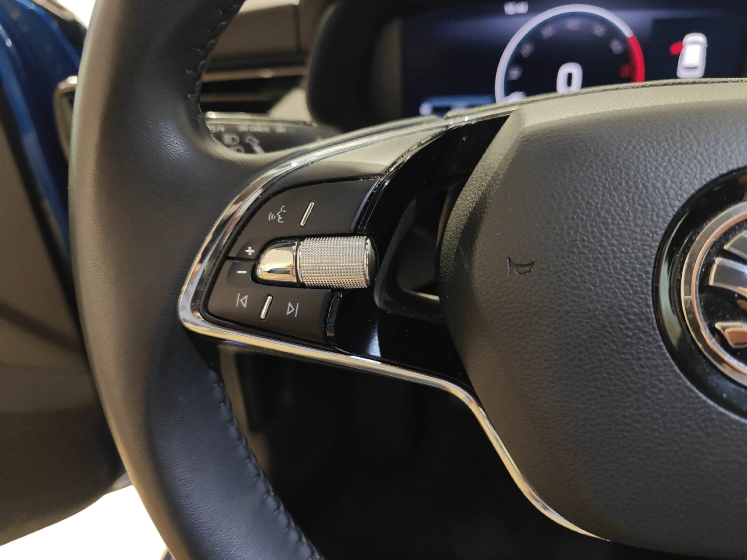 SKODA KAMIQ 1.0 TSI 81KW (110CV) AMBITION - Foto 11