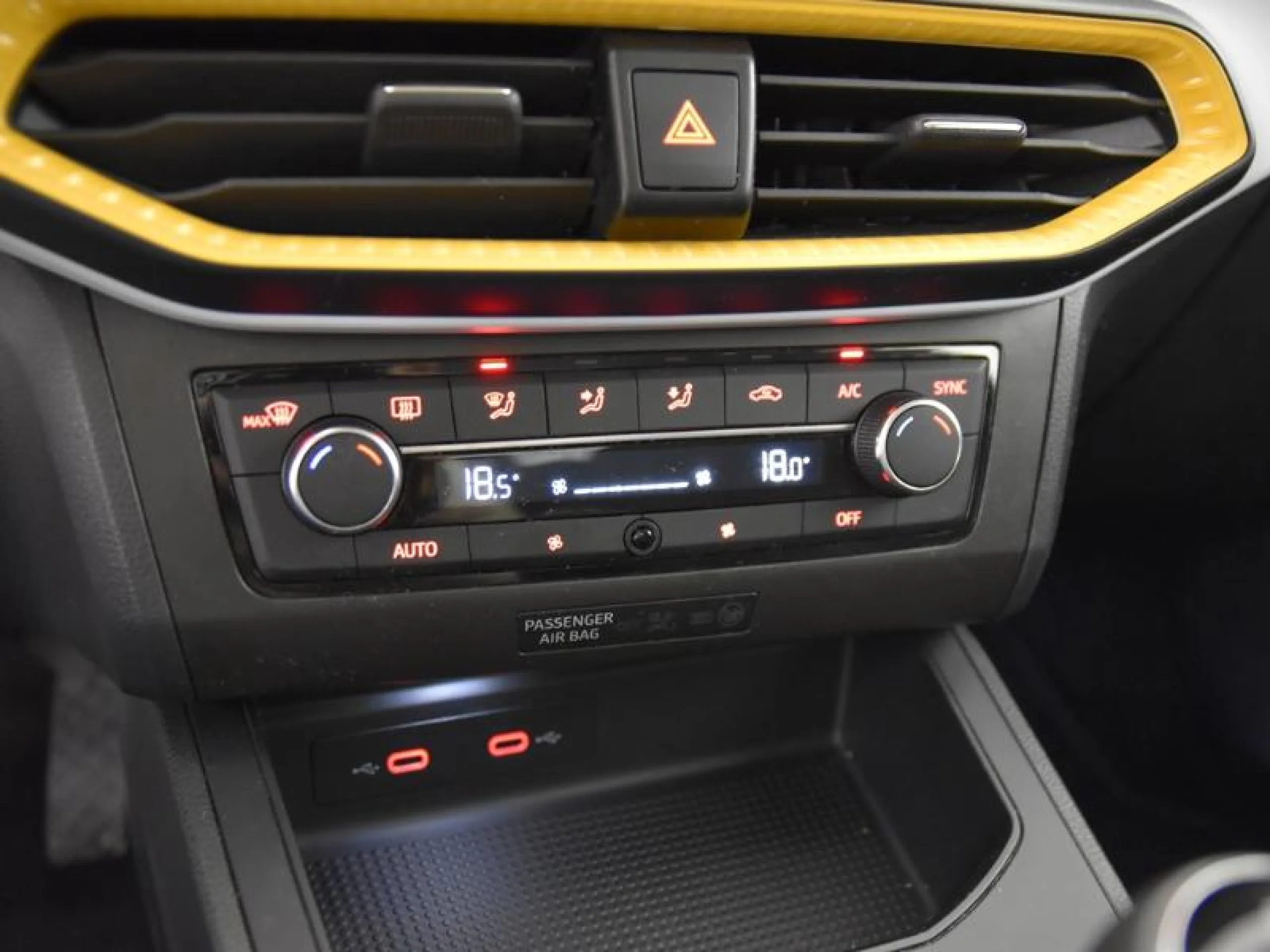 SEAT IBIZA 1.0 TSI 81KW (110CV) STYLE - Foto 12