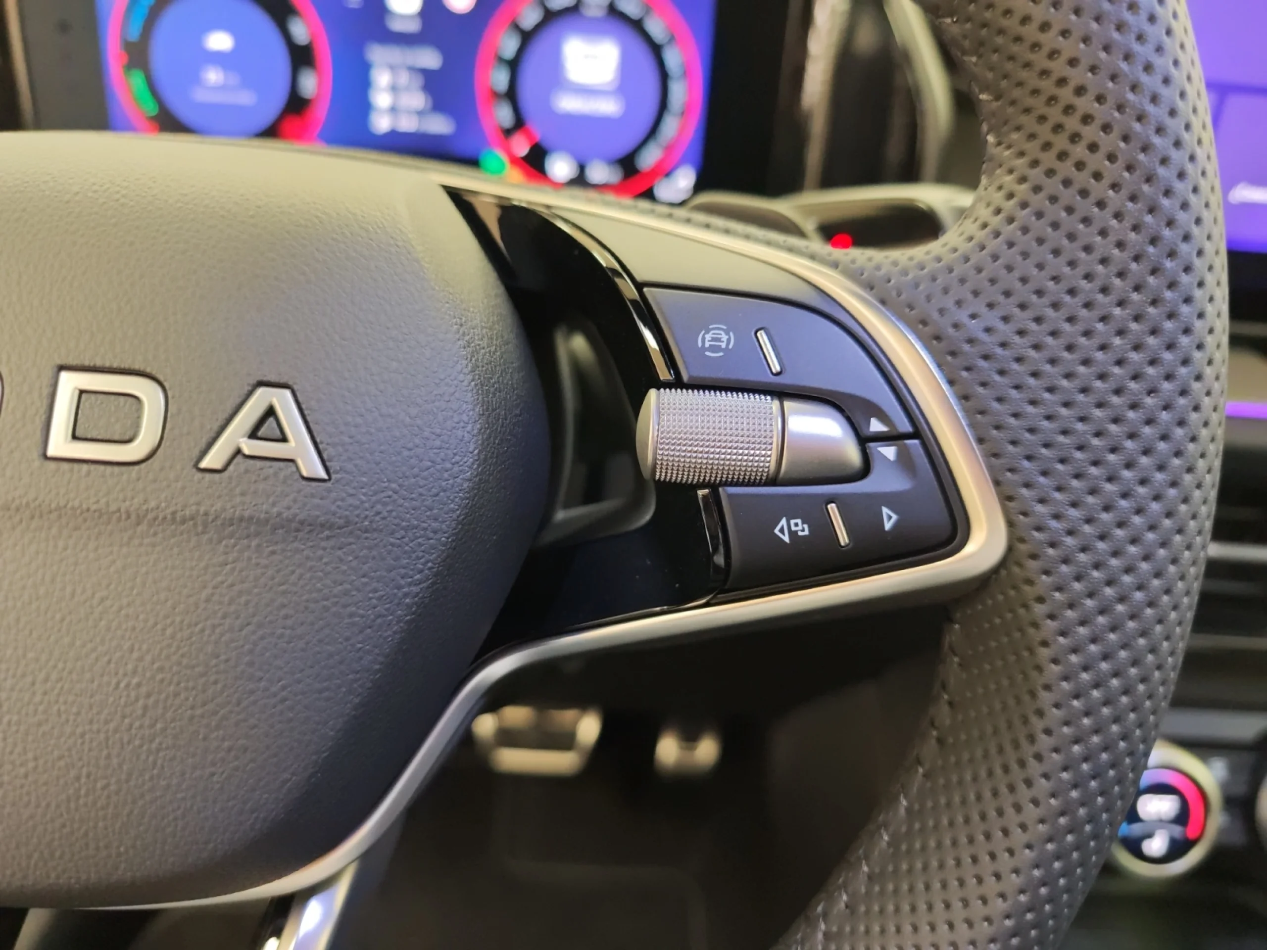 SKODA KODIAQ 1.5 TSI 150KW DSG PHEV SPORTLINE - Foto 9