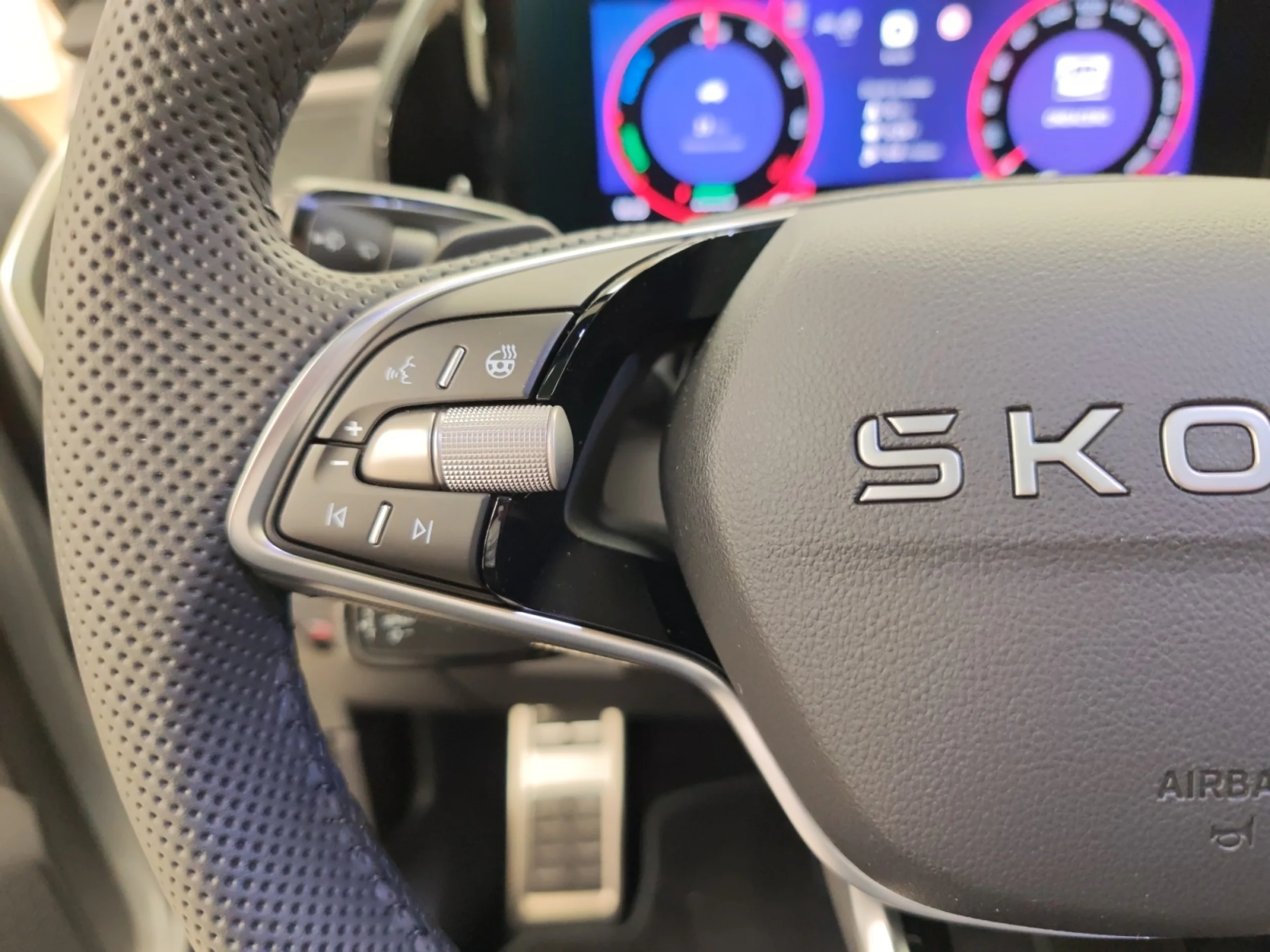 SKODA KODIAQ 1.5 TSI 150KW DSG PHEV SPORTLINE - Foto 10