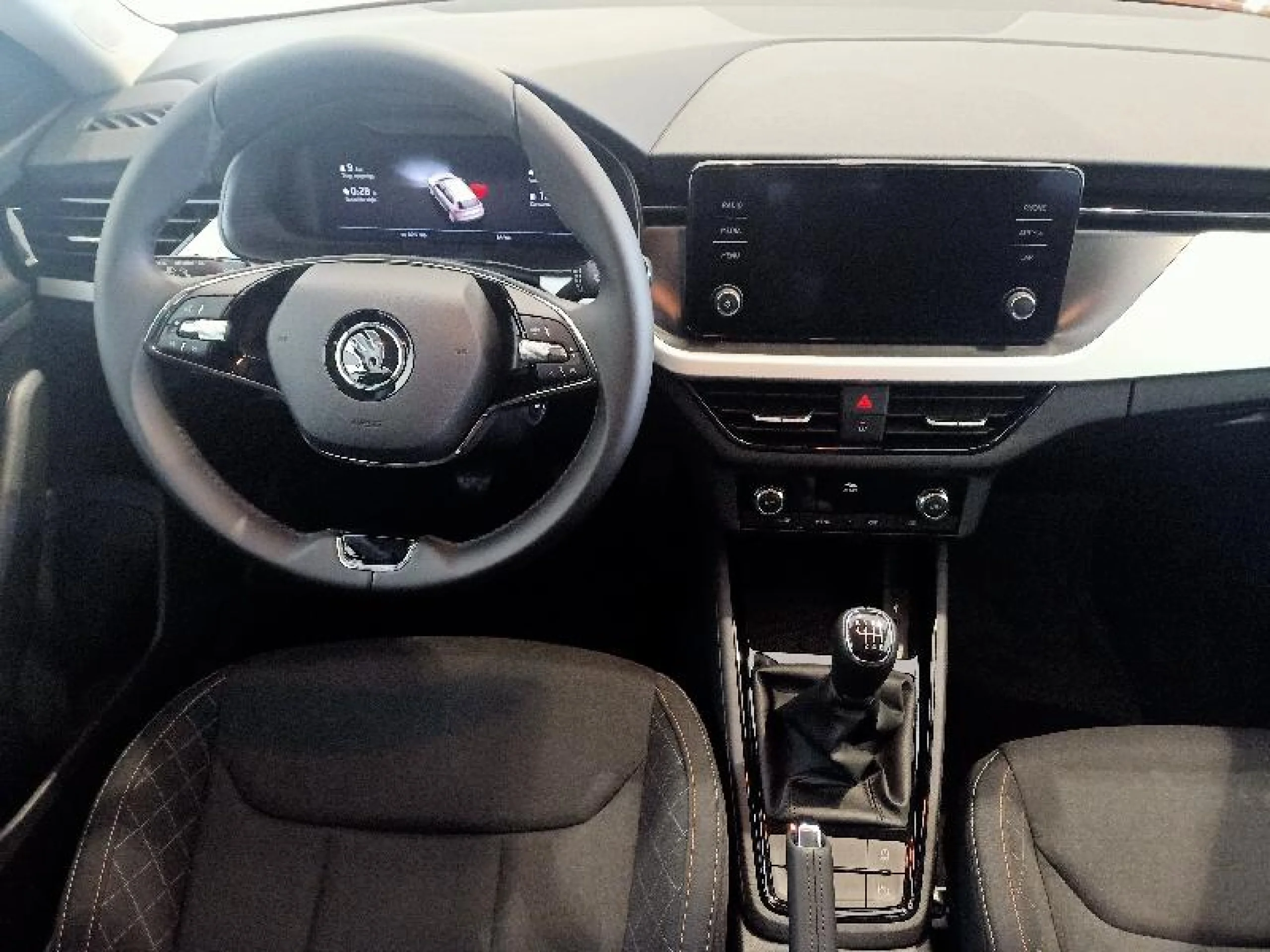 SKODA KAMIQ 1.5 TSI 110KW (150CV) EMOTION - Foto 19
