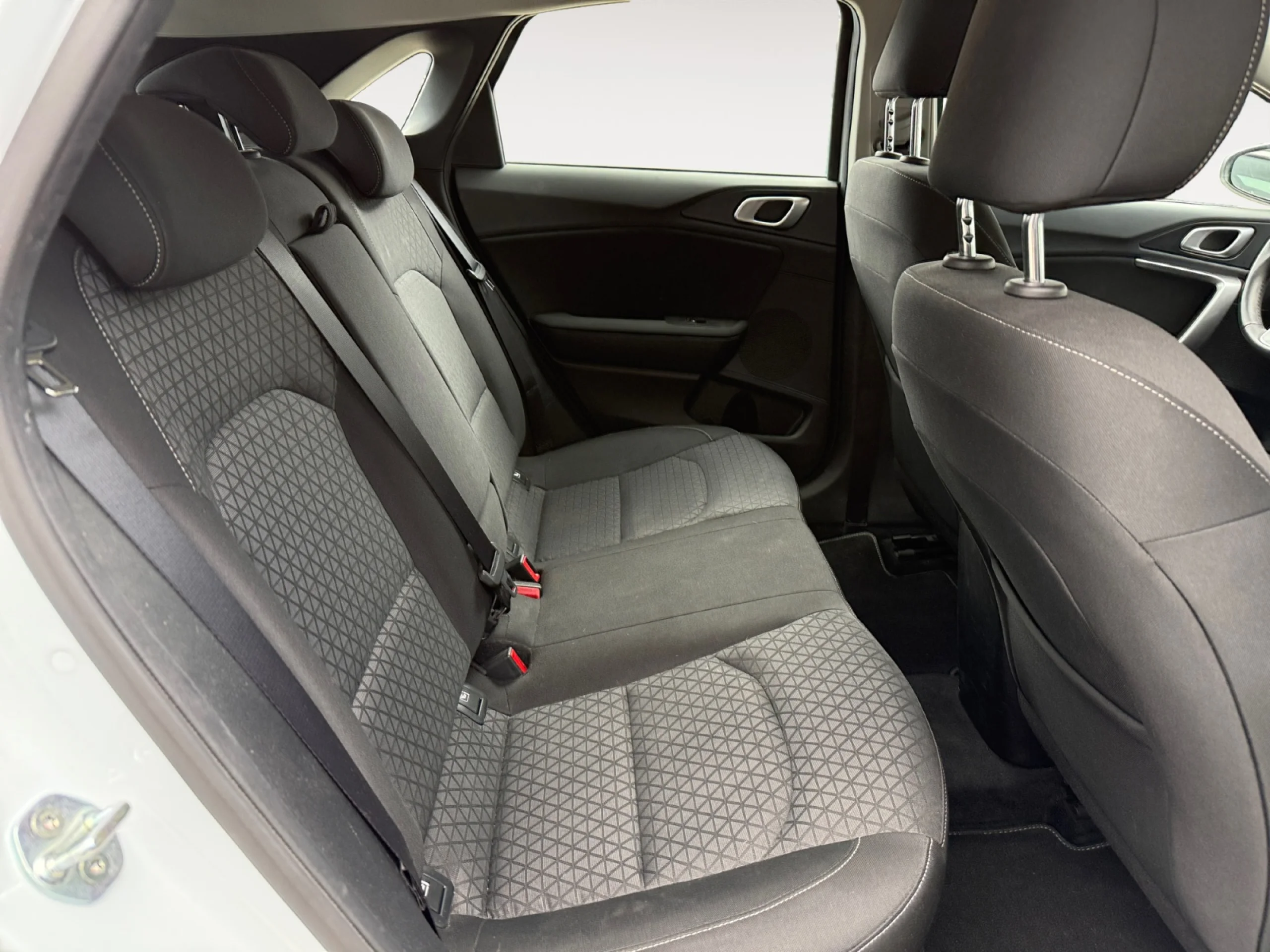 KIA CEED 1.0 T GDI 88KW (120CV) DRIVE - Foto 6