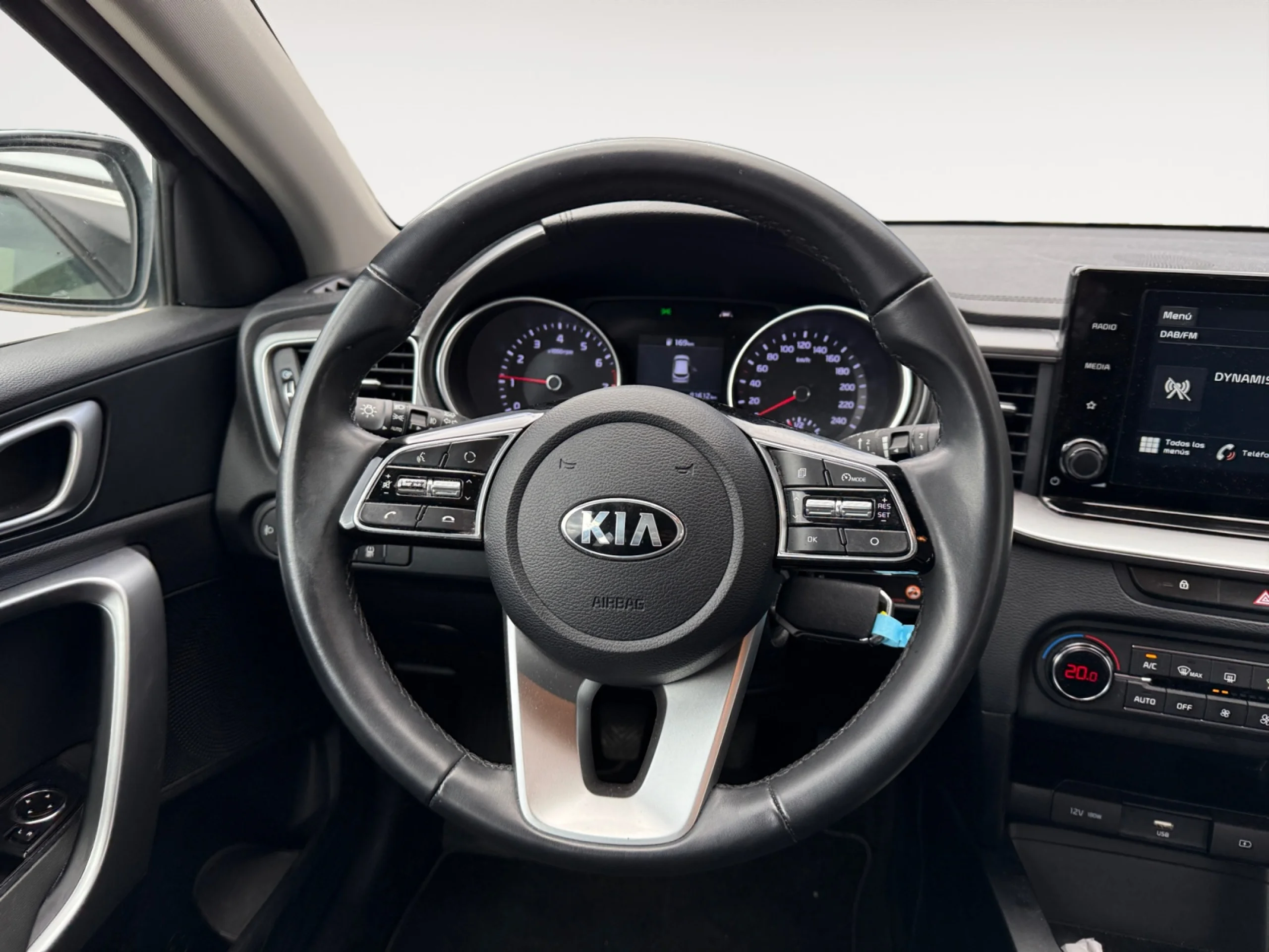 KIA CEED 1.0 T GDI 88KW (120CV) DRIVE - Foto 11