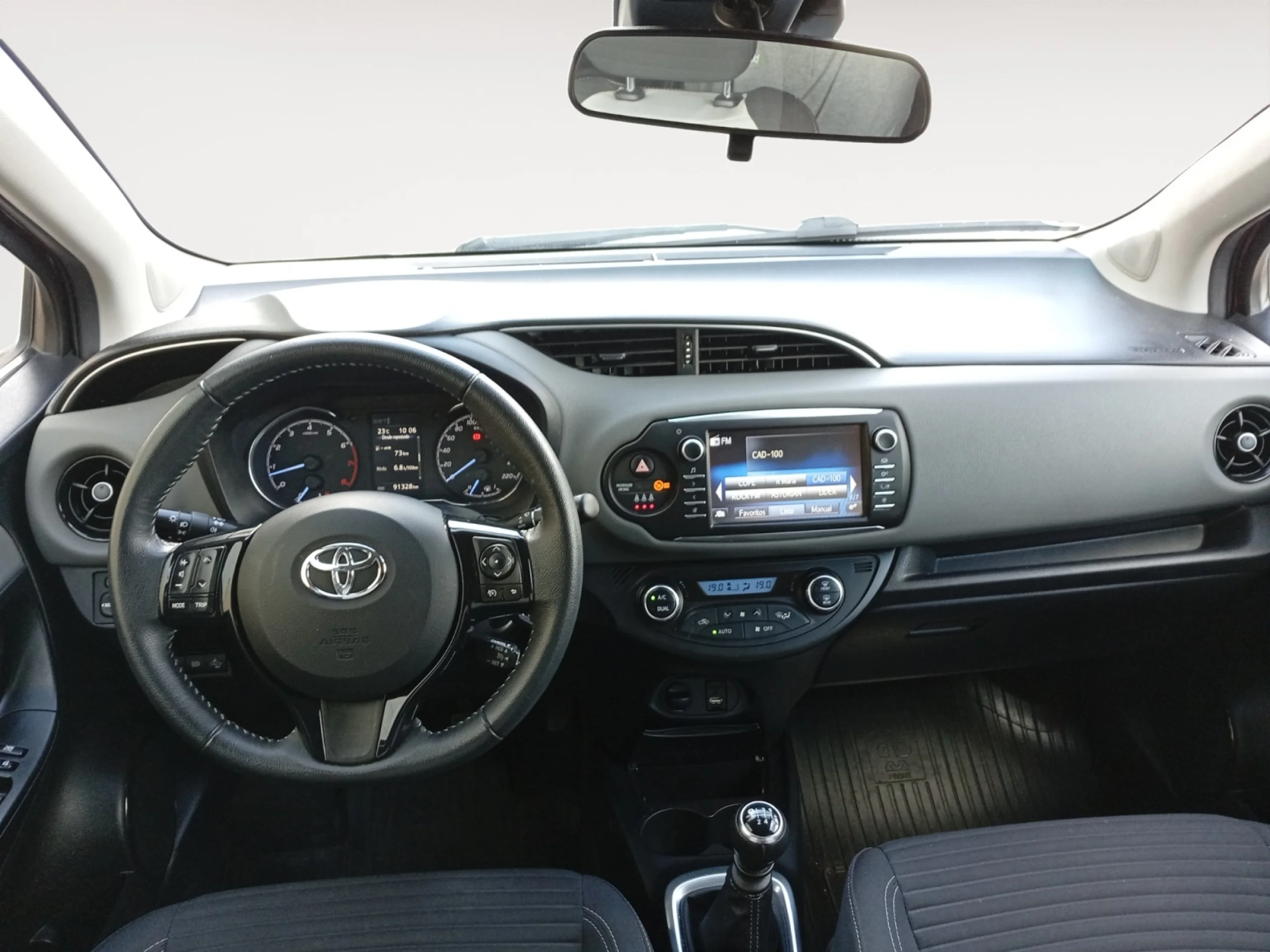 TOYOTA Yaris 1.5 110 ACTIVE TECH - Foto 4