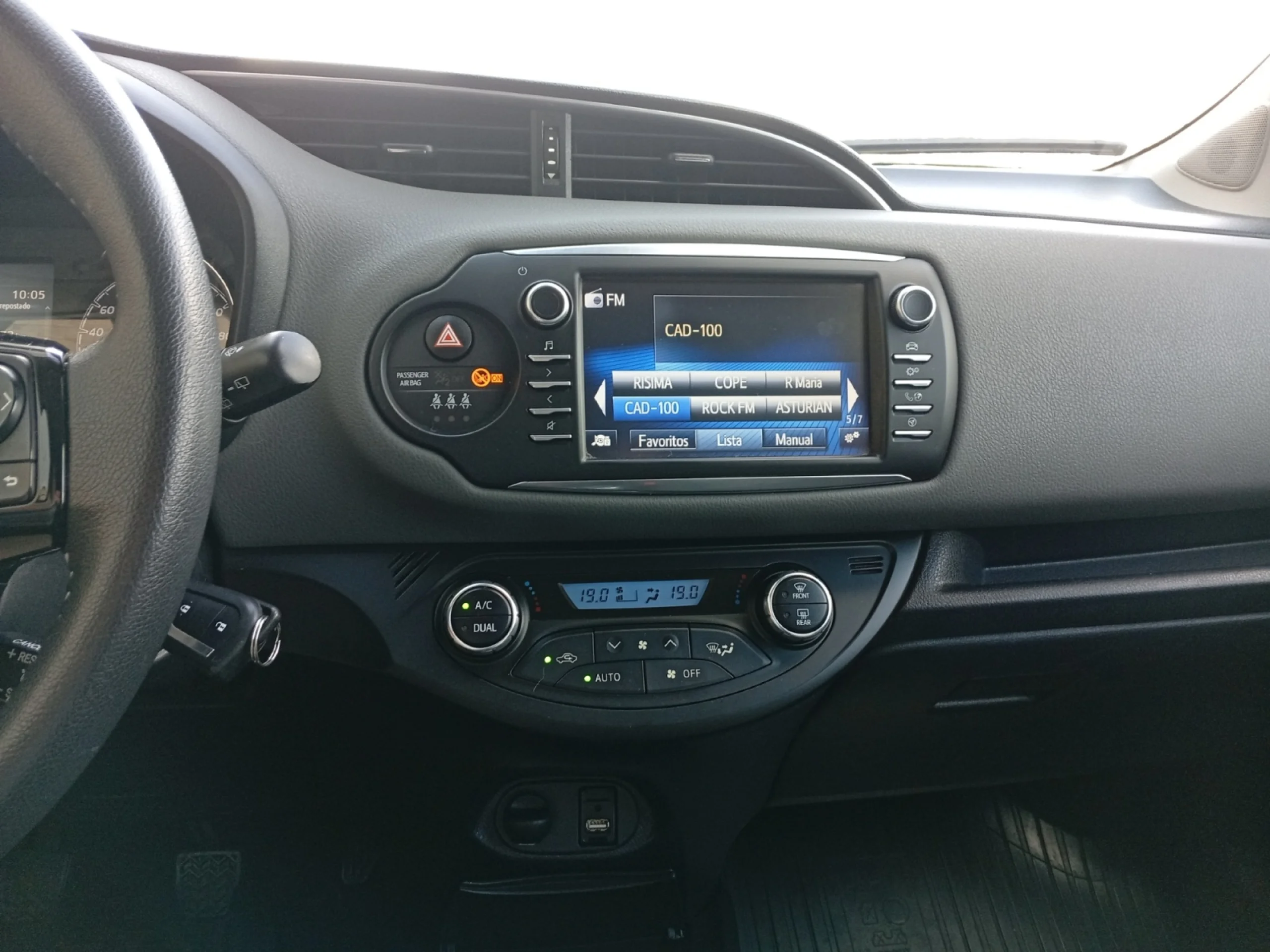 TOYOTA Yaris 1.5 110 ACTIVE TECH - Foto 9