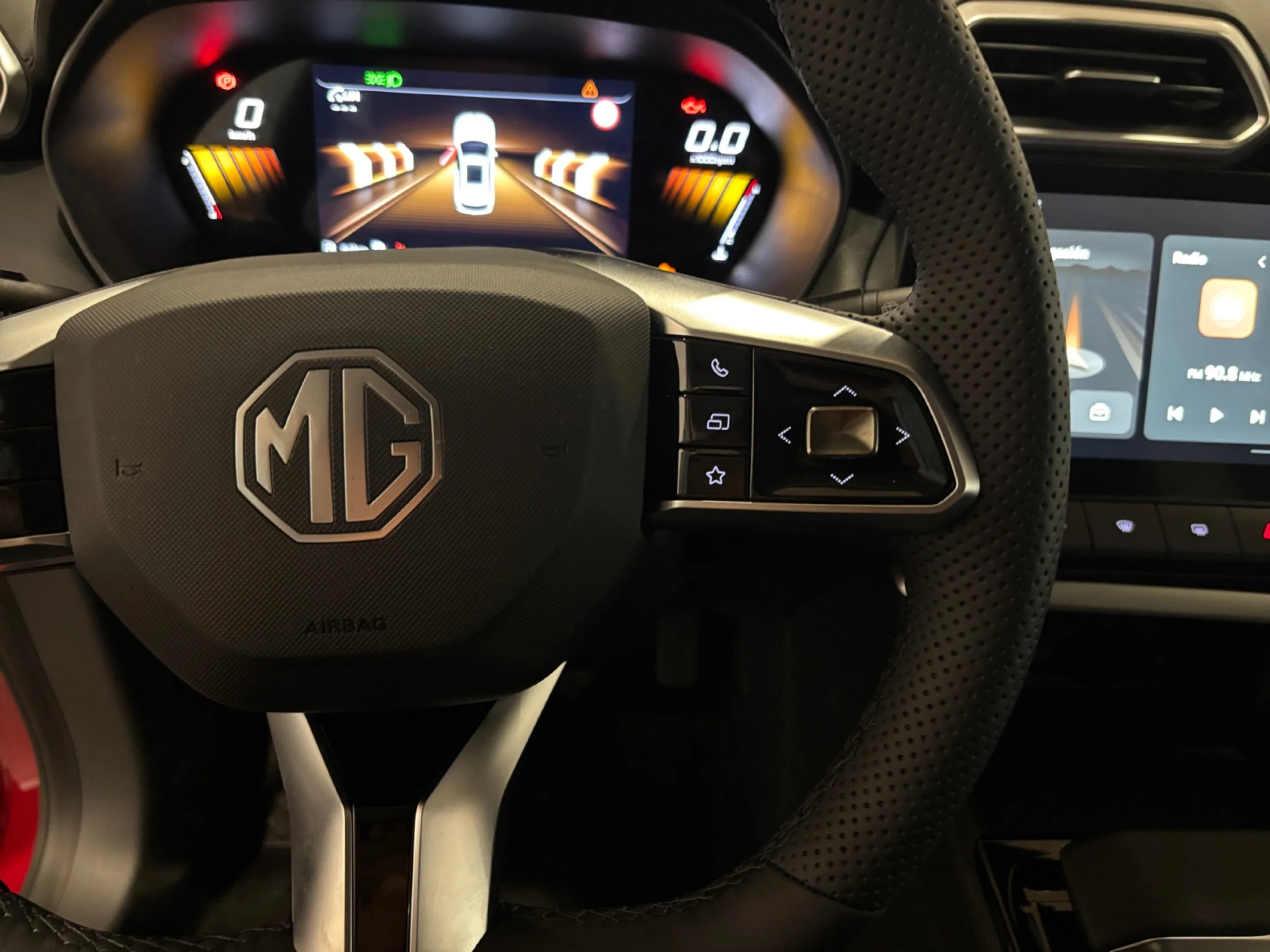 MG Zs LUXURY - Foto 13