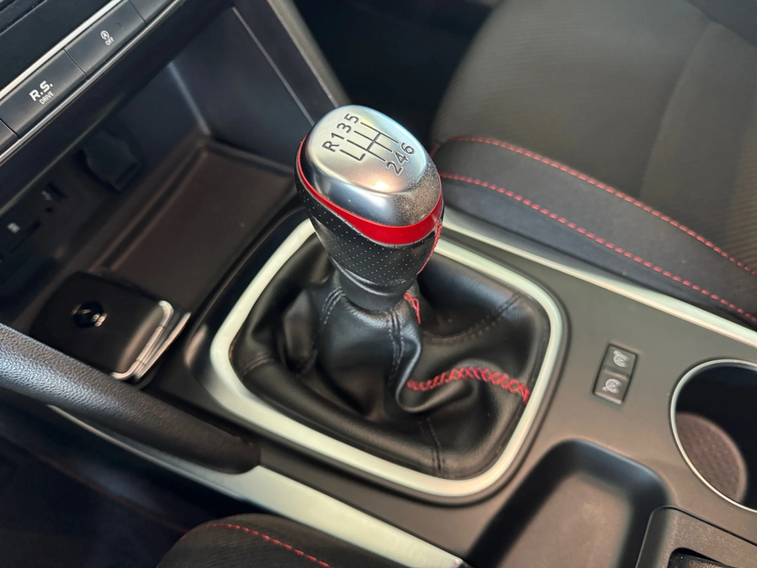 RENAULT MEGANE RS TCE GPF 205 KW (280CV) - Foto 17