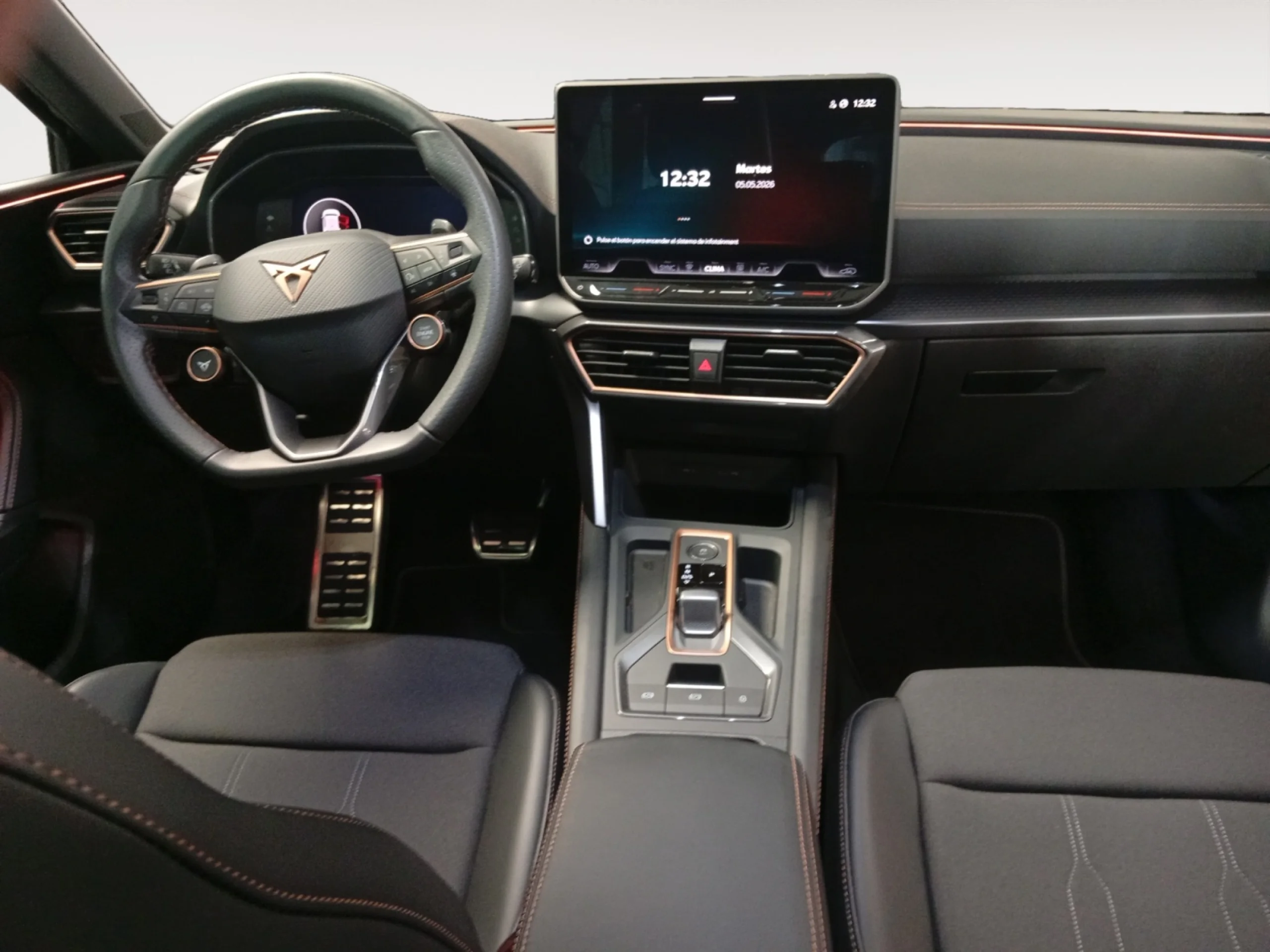 CUPRA LEON 1.5 ETSI 110KW (150CV) DSG - Foto 4