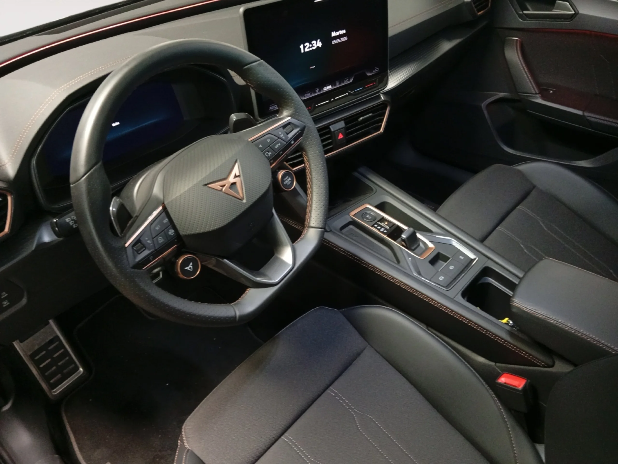 CUPRA LEON 1.5 ETSI 110KW (150CV) DSG - Foto 10