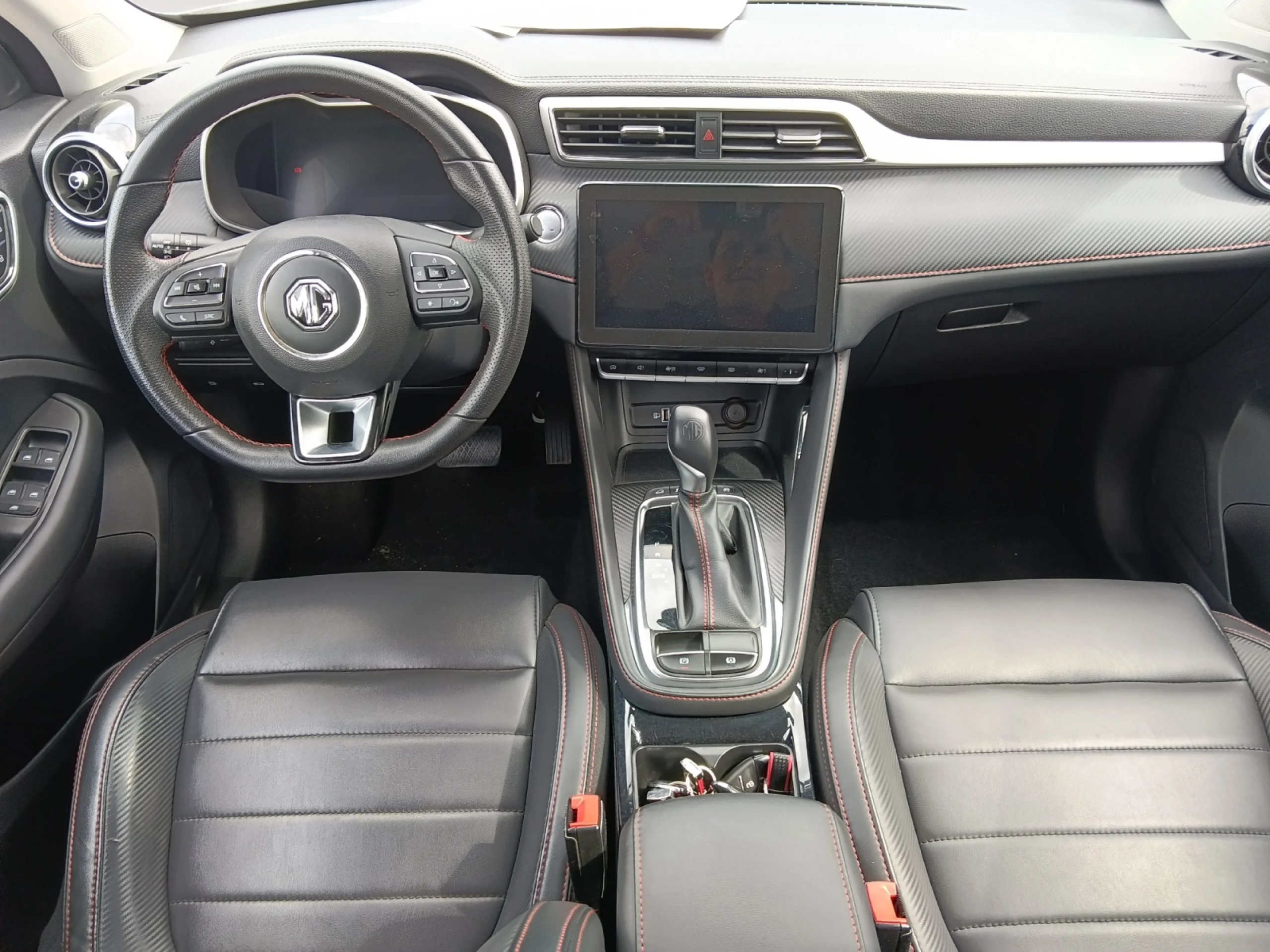 MG Zs 1.0T LUXURY - Foto 4