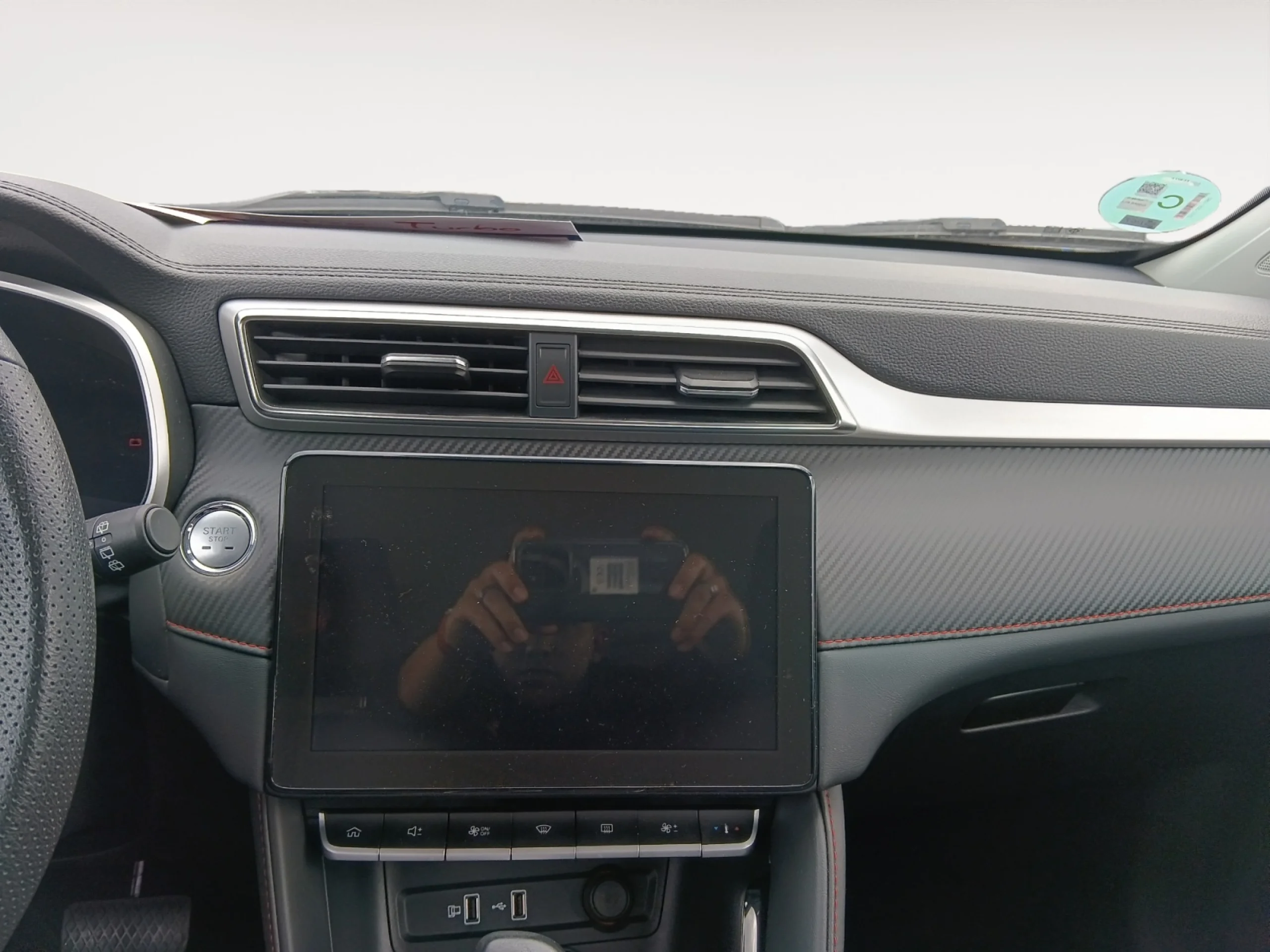 MG Zs 1.0T LUXURY - Foto 10