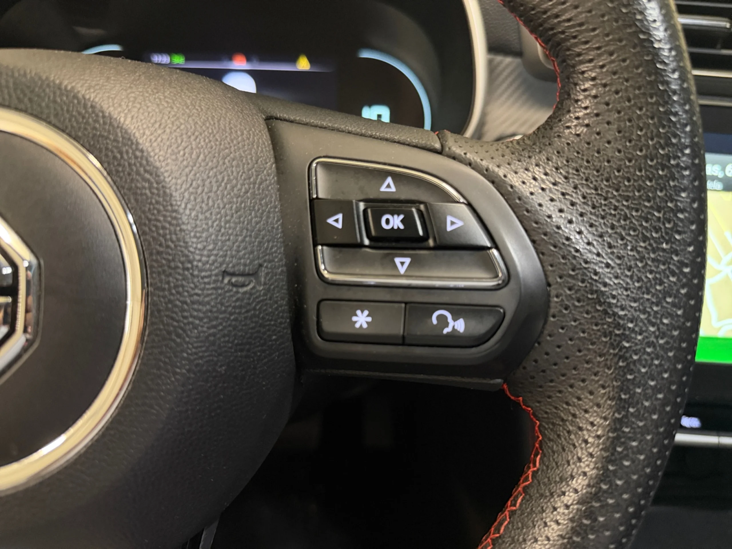 MG Zs 1.0T LUXURY AUTO - Foto 13