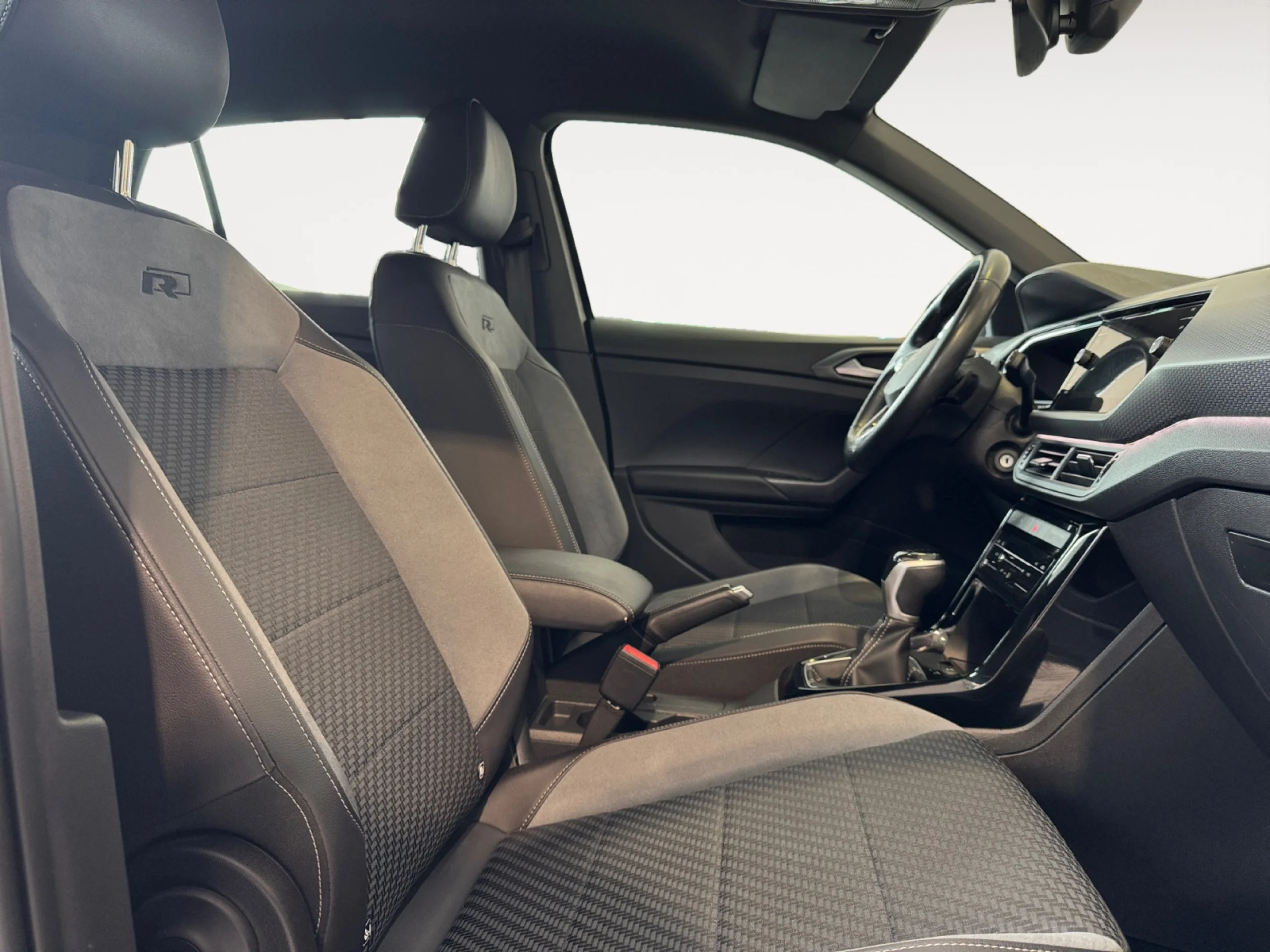 VOLKSWAGEN T CROSS SPORT 1.5 TSI 110KW (150CV) DSG - Foto 5