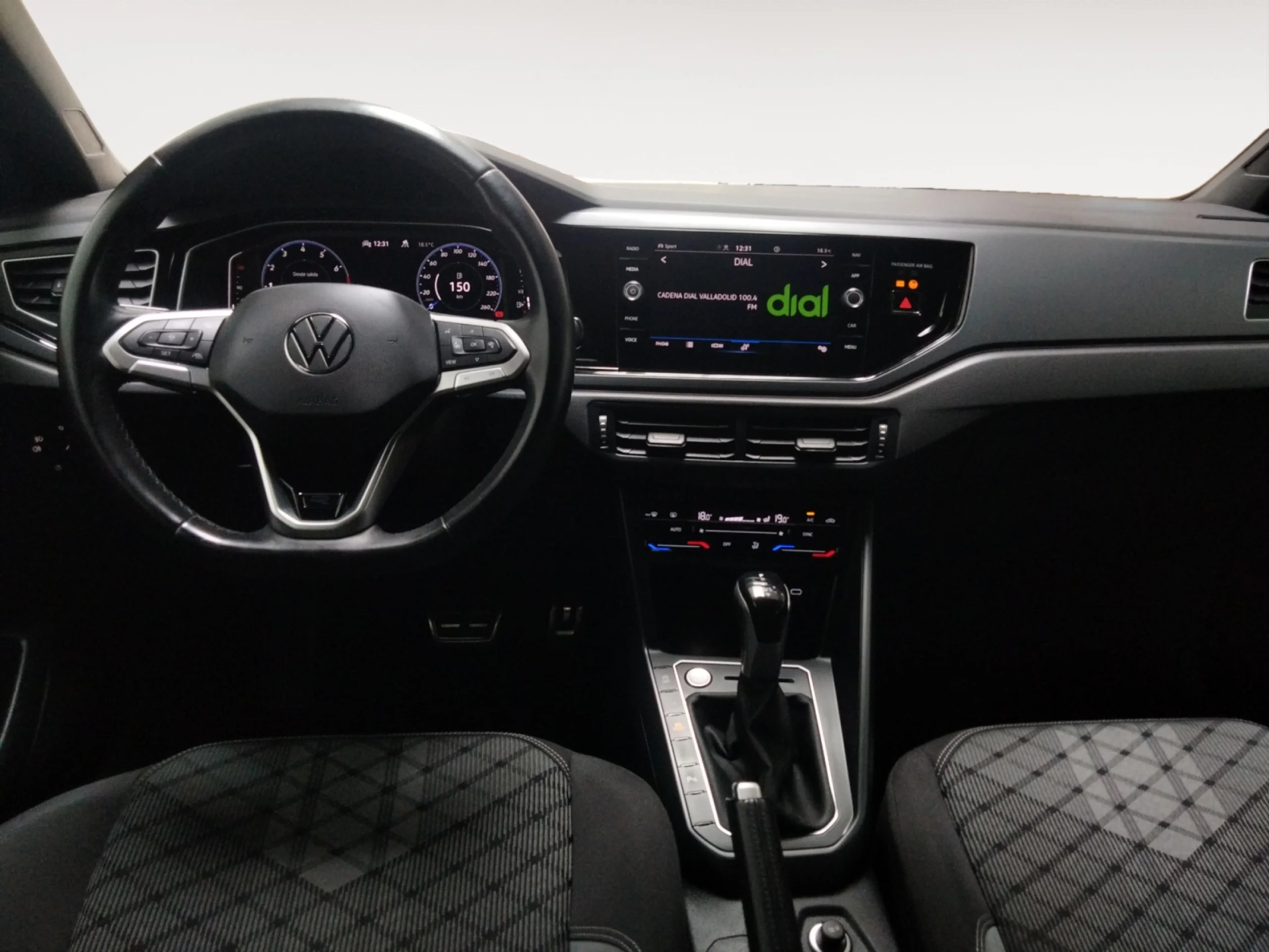 VOLKSWAGEN TAIGO R LINE 1.5 TSI 110KW (150CV) DSG - Foto 4