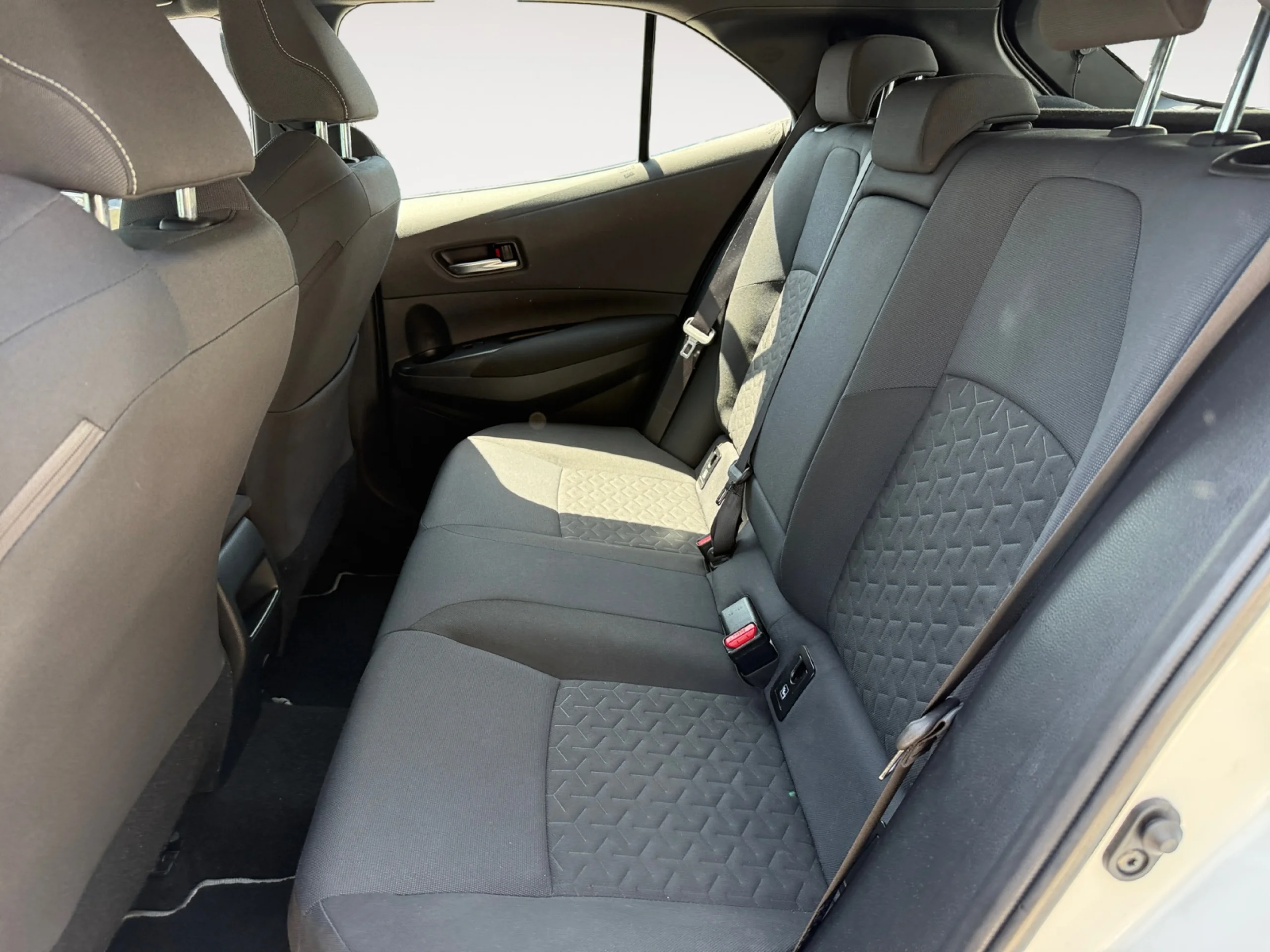 TOYOTA COROLLA 1.8 125H ACTIVE TECH E CVT - Foto 6