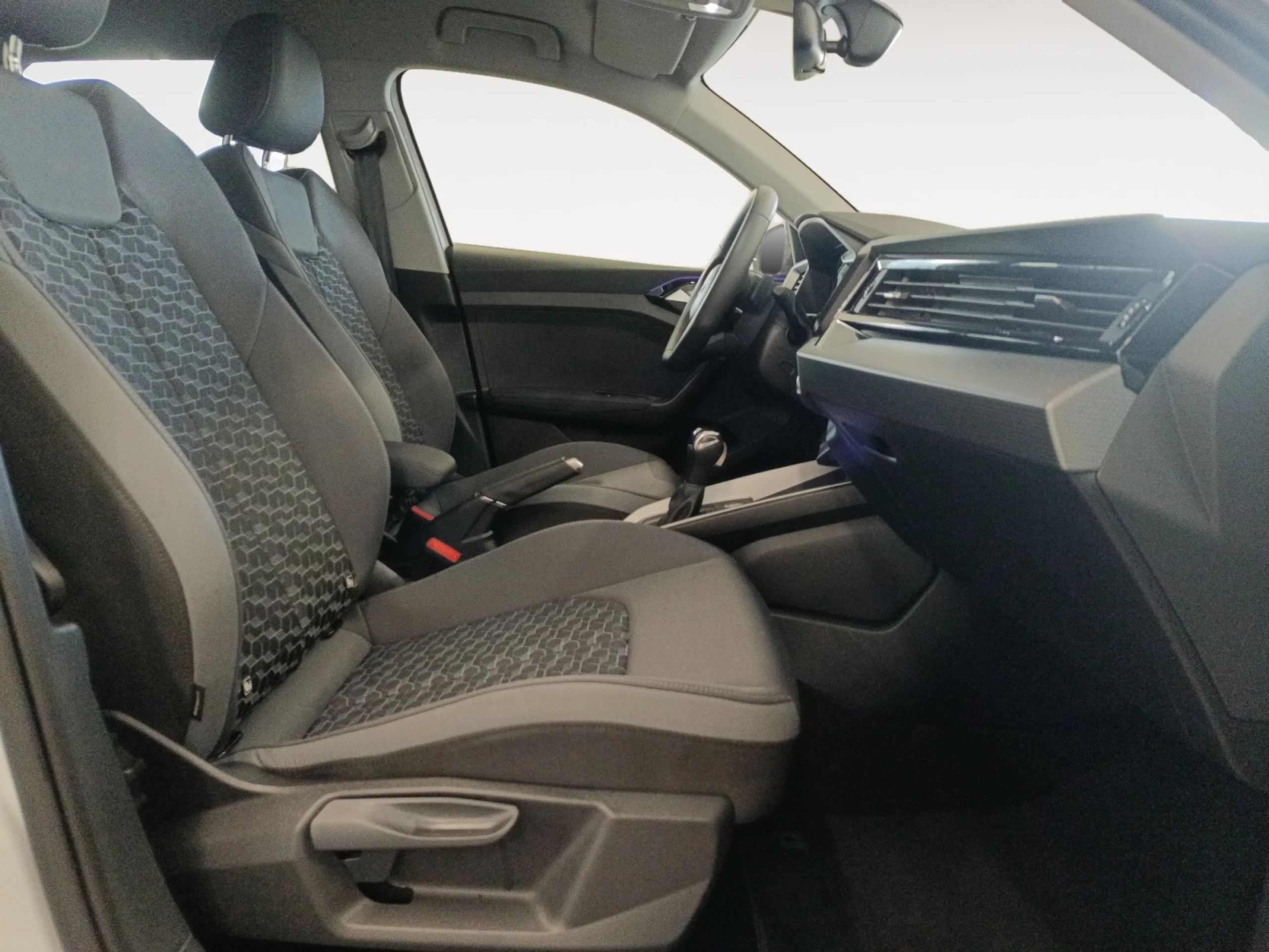 AUDI A1 SPORTBACK ADRENALIN BLACK ED 30TFSI 85KW - Foto 5