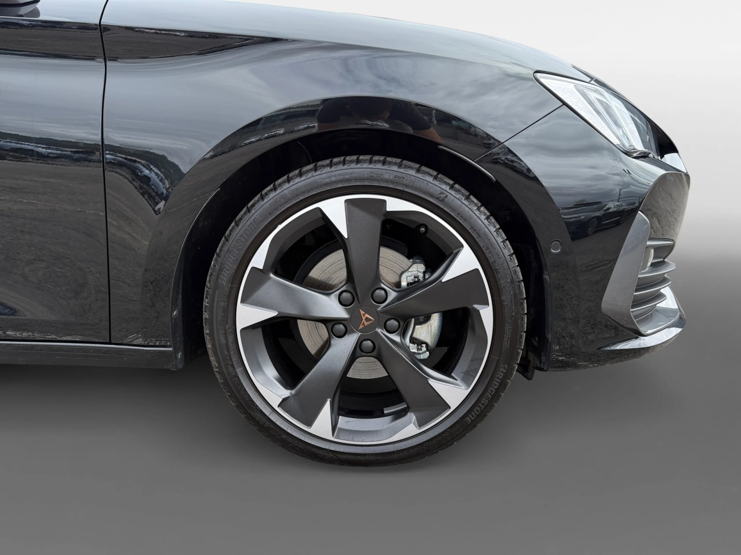 CUPRA LEON 1.5 ETSI 110KW (150CV) DSG - Foto 8