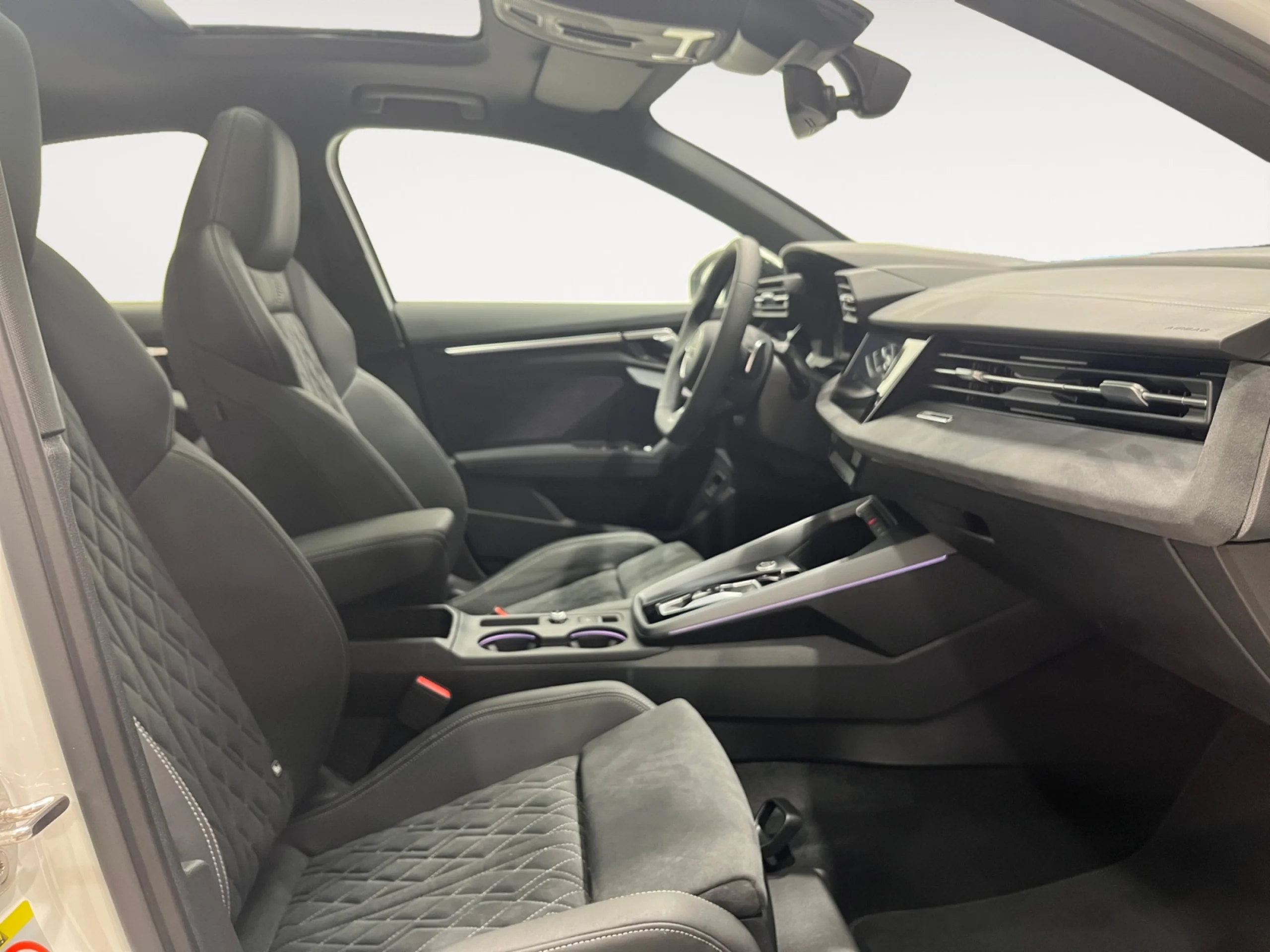 AUDI A3 SEDAN BLACK LINE TFSI 110KW S TRONIC - Foto 5