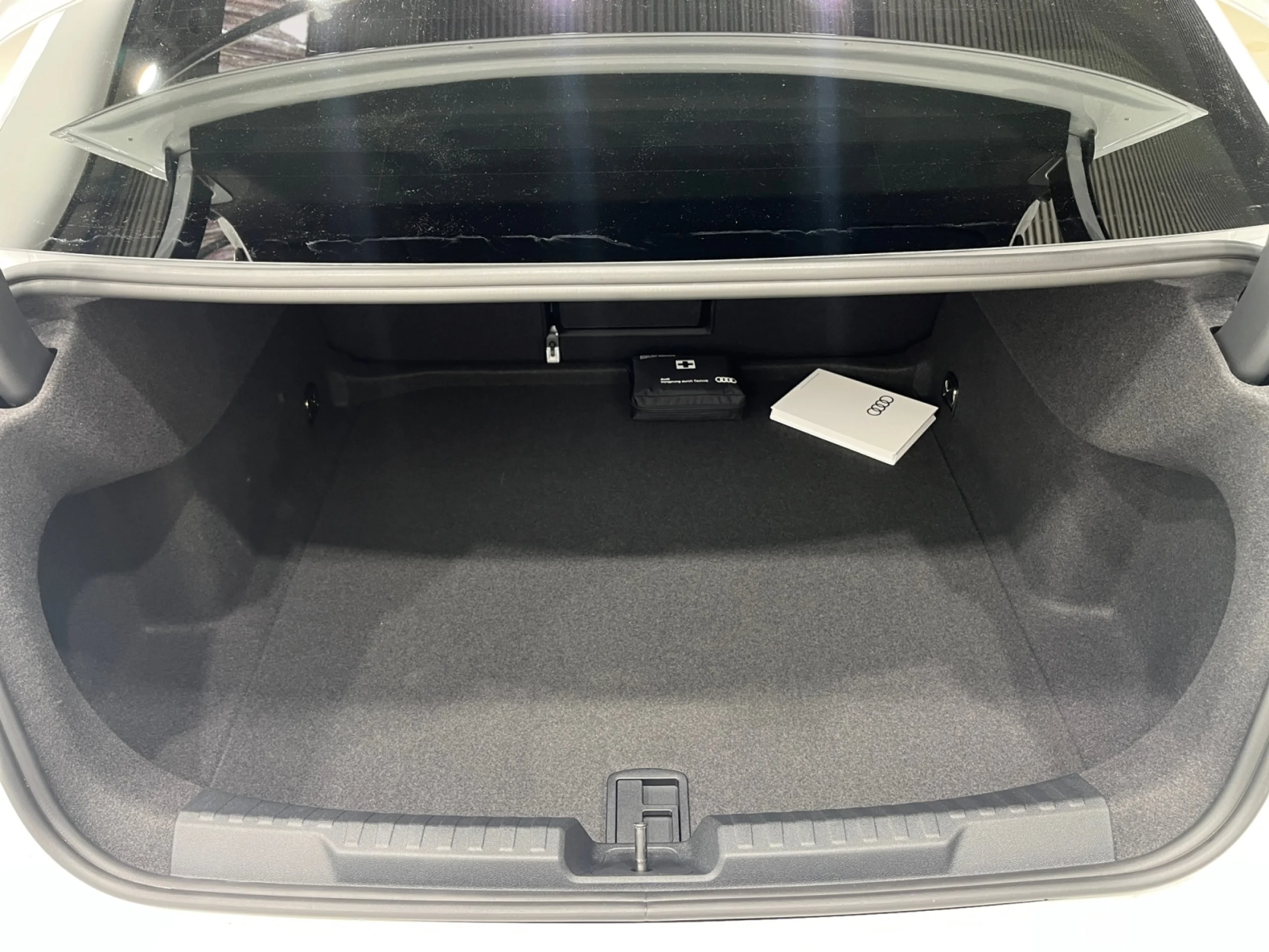 AUDI A3 SEDAN BLACK LINE TFSI 110KW S TRONIC - Foto 7