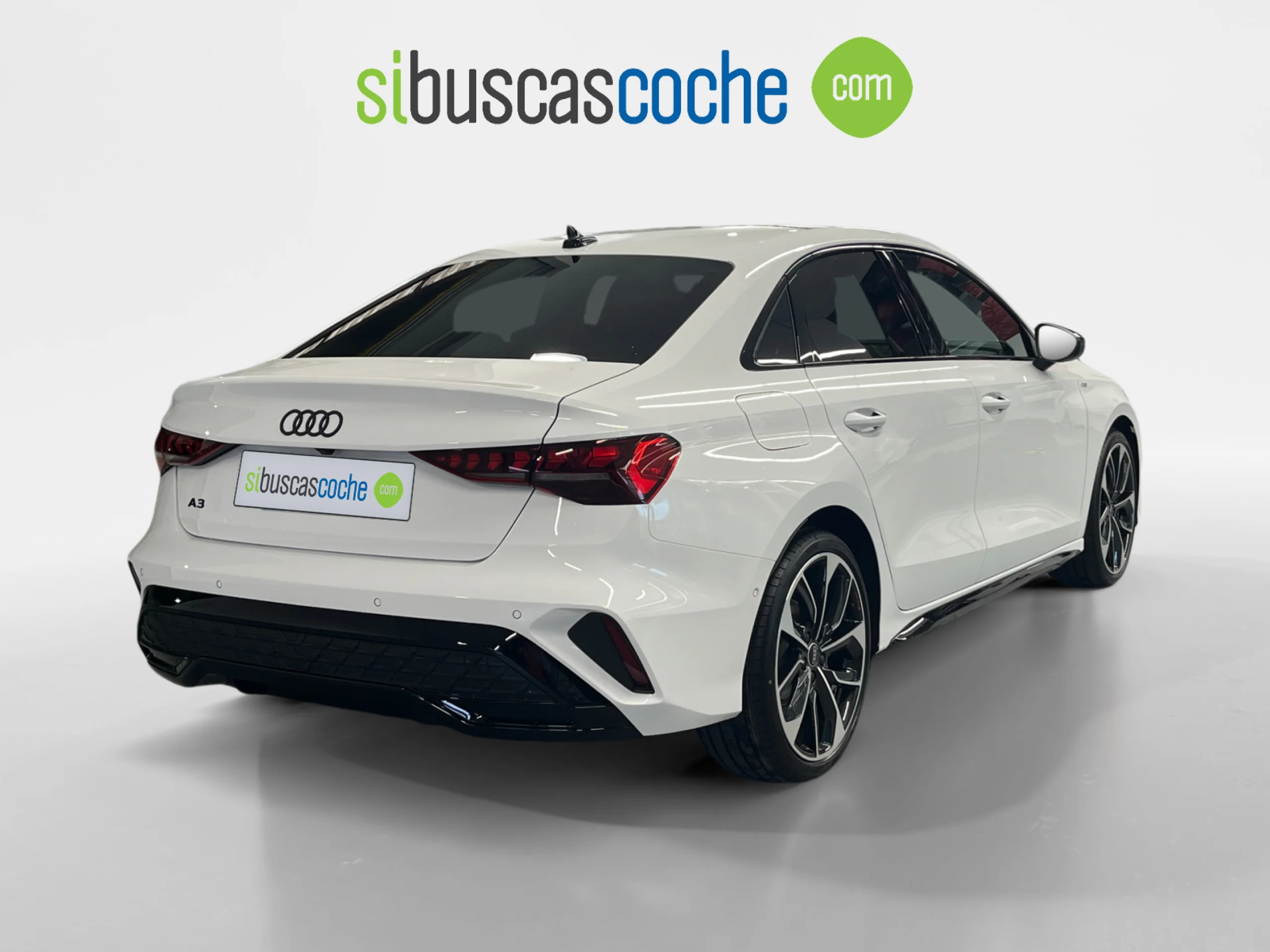 AUDI A3 SEDAN BLACK LINE TFSI 110KW S TRONIC - Foto 12