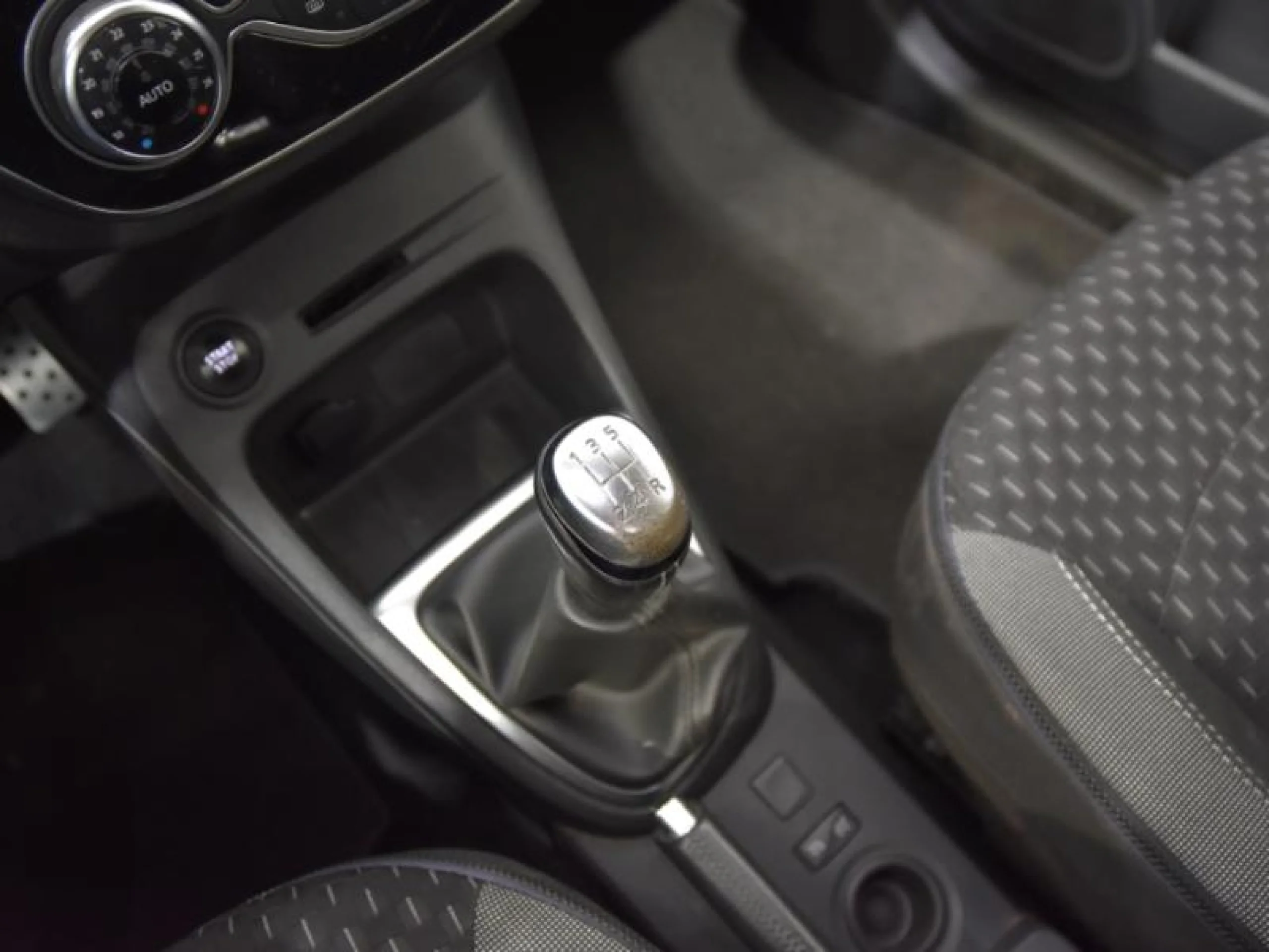 RENAULT CAPTUR LIMITED ENERGY TCE 66KW (90CV) - Foto 10