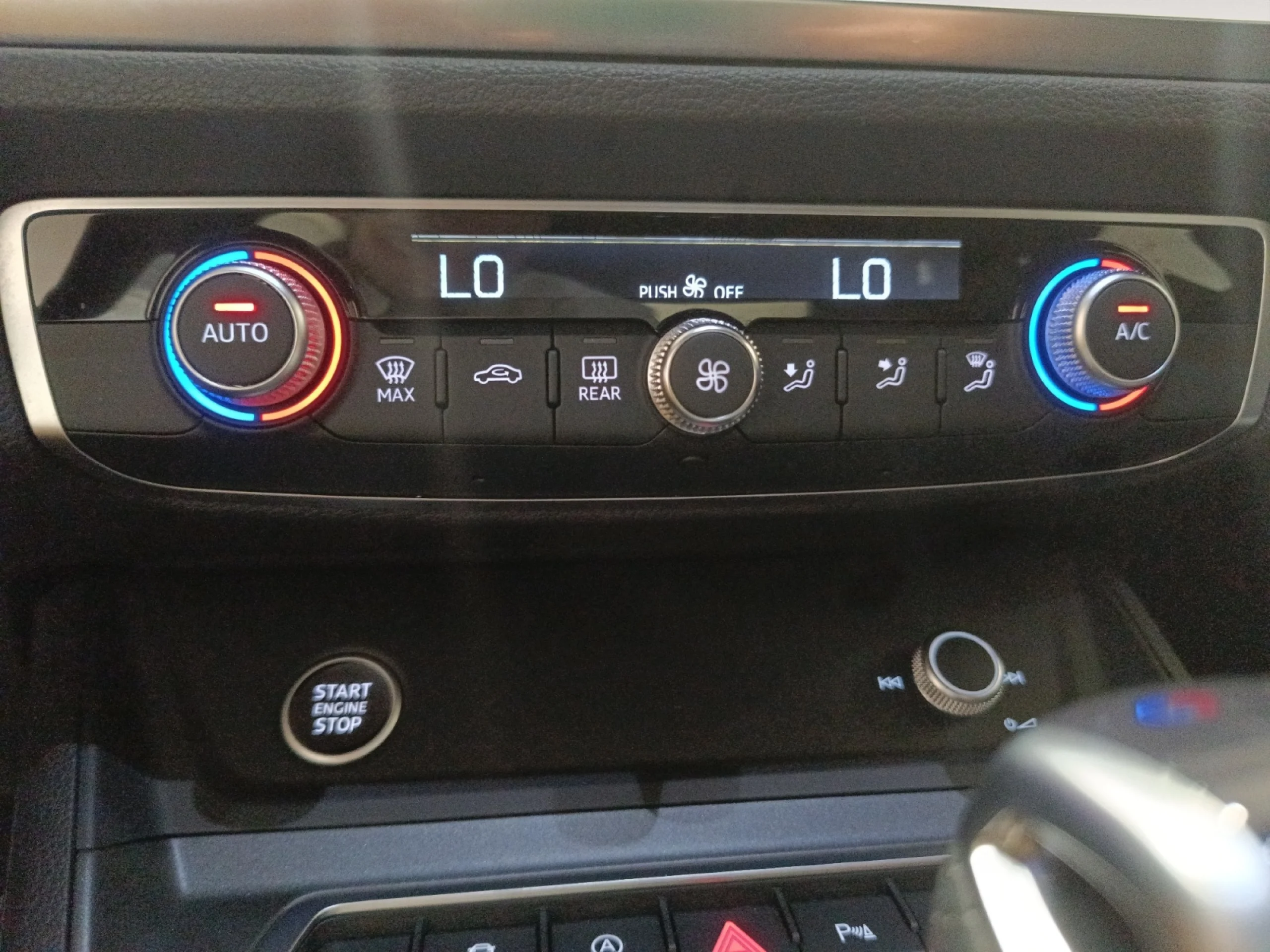 AUDI Q3 GENUIDE ED.35 TDI 110KW (150CV) S TRONIC - Foto 12