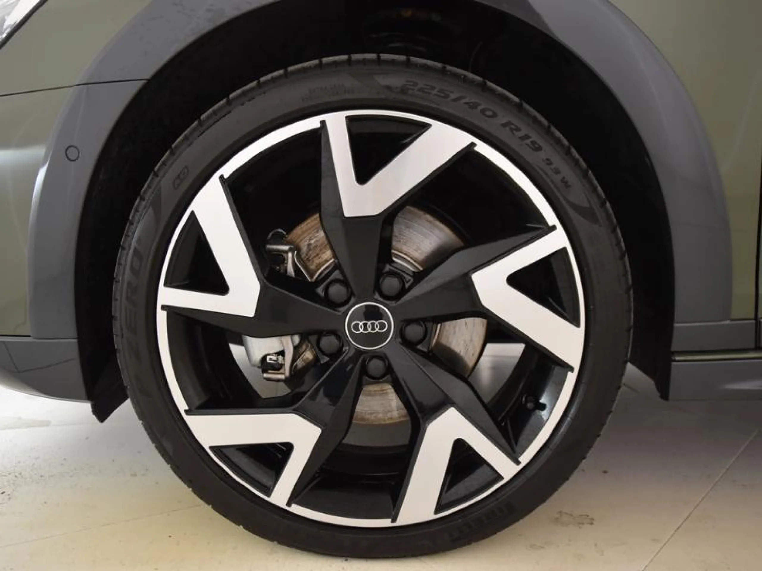 AUDI A3 ALLSTREET GENUINE 35 TDI 110KW S TRONIC - Foto 8