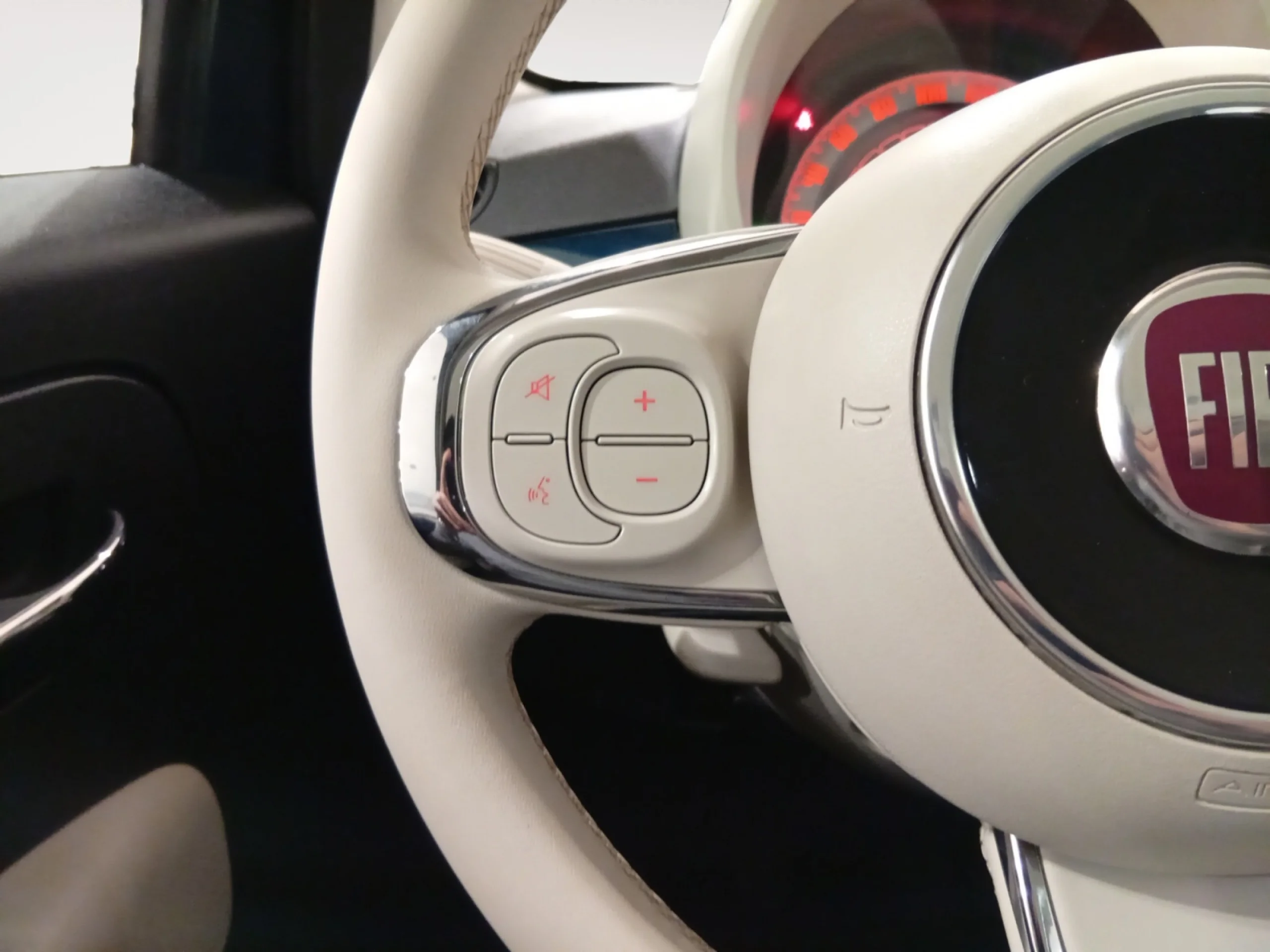 FIAT 500 DOLCEVITA 1.0 HYBRID 51KW (70 CV) - Foto 12