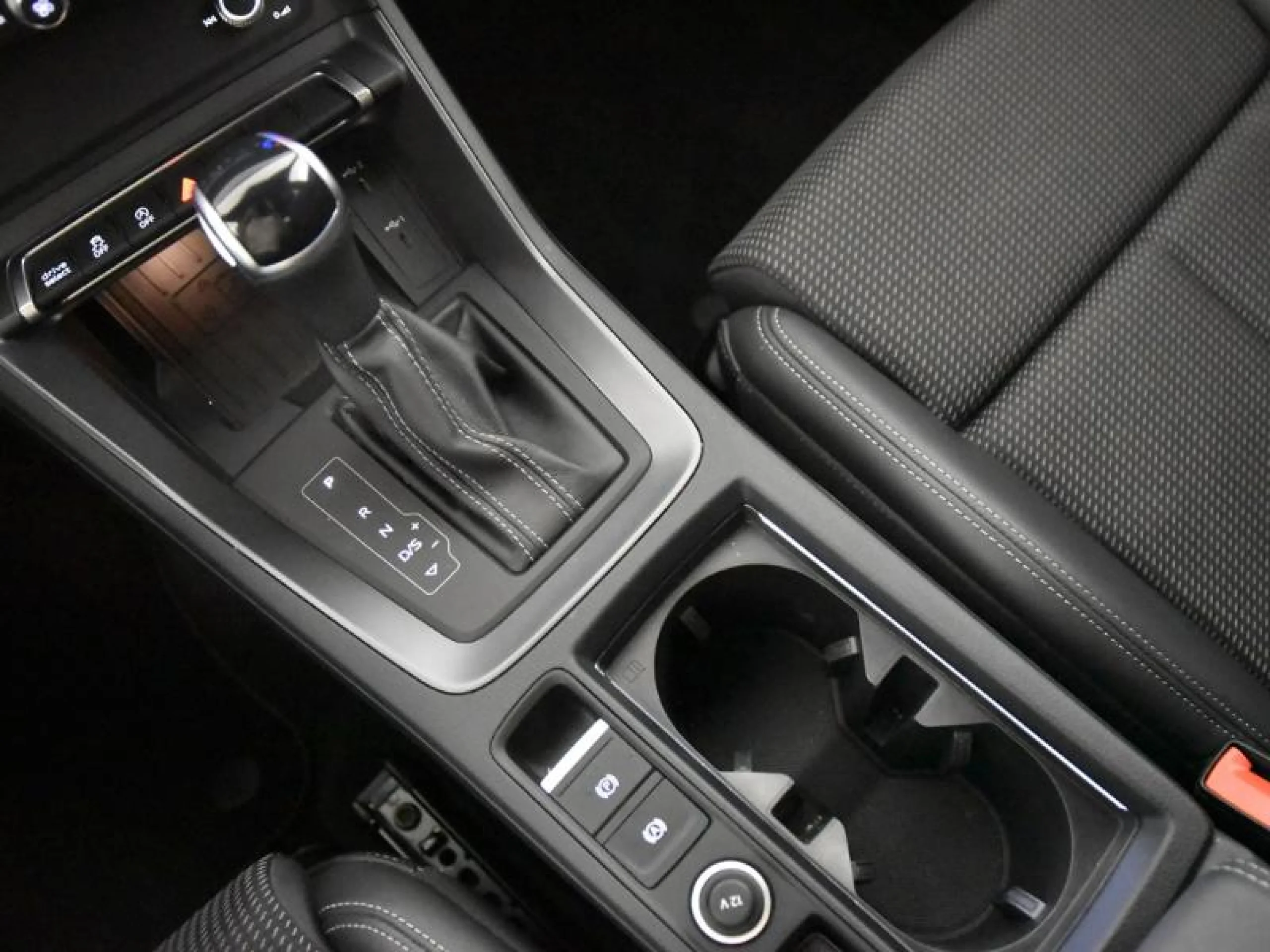 AUDI Q3 S LINE 35 TFSI 110KW (150CV) S TRONIC - Foto 11