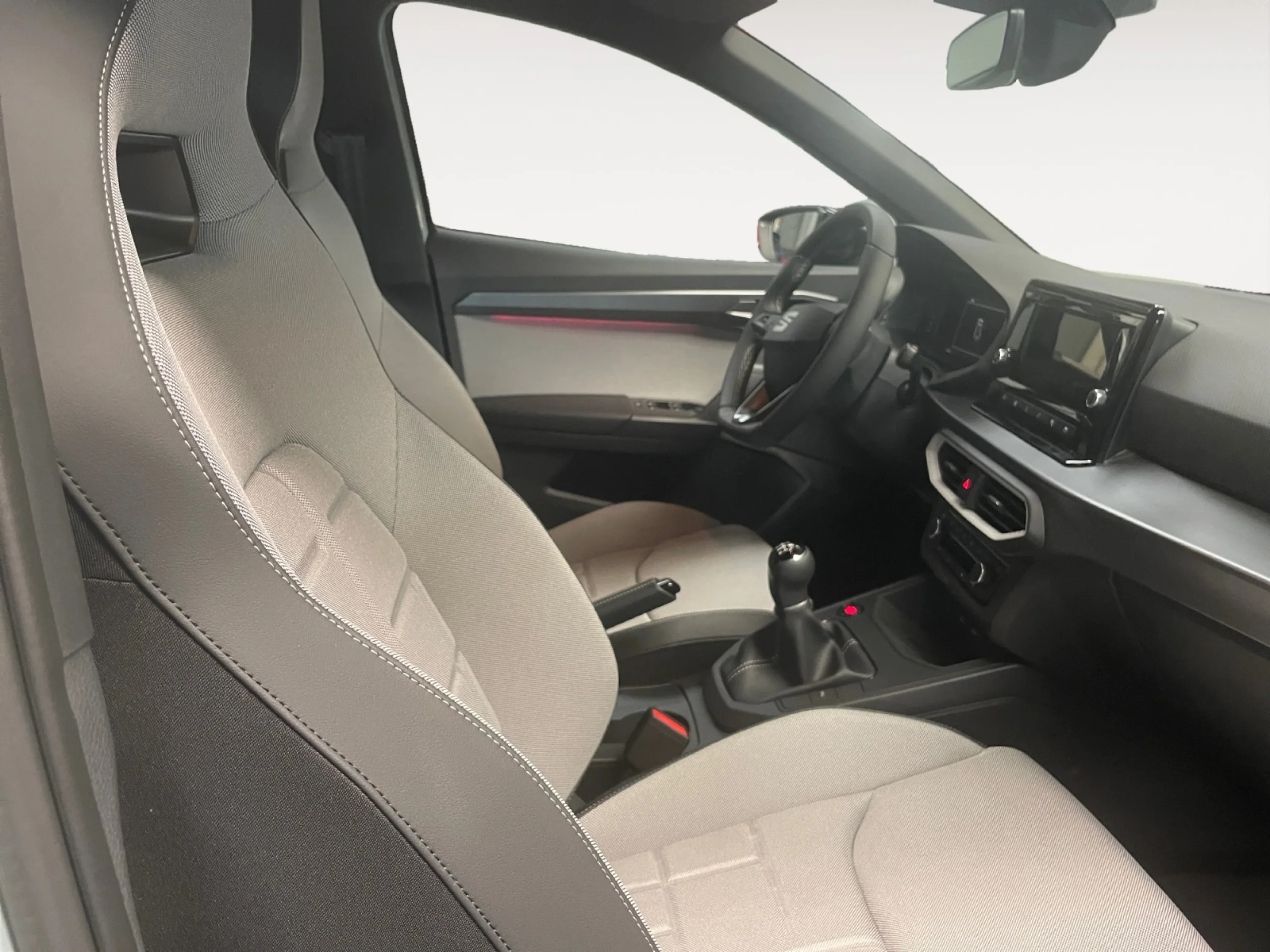 SEAT IBIZA 1.0 TSI 85KW (115CV) START&STOP FR+ - Foto 5